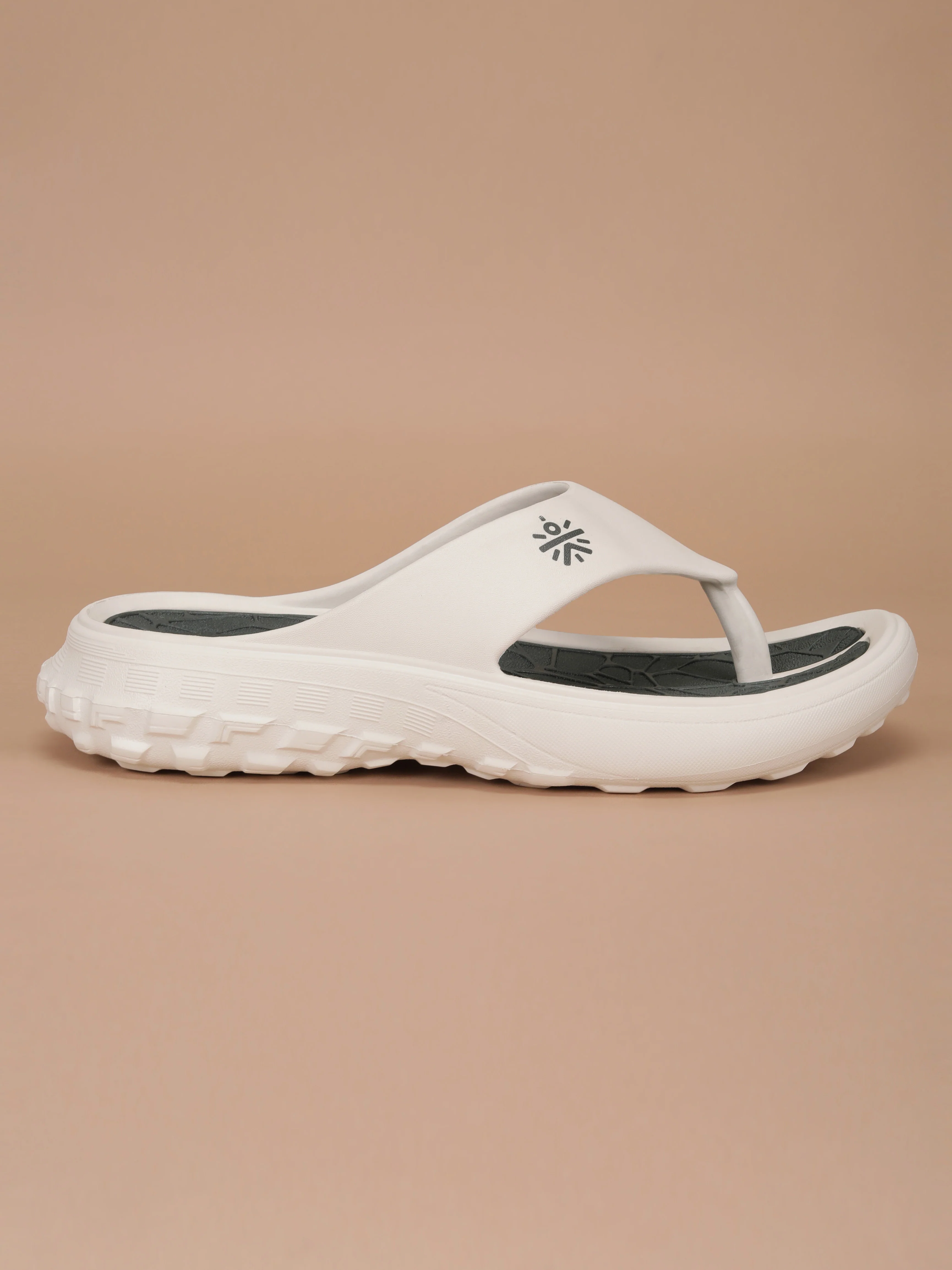 cult Men's TerraGrip Sliders - Off White - Image 3