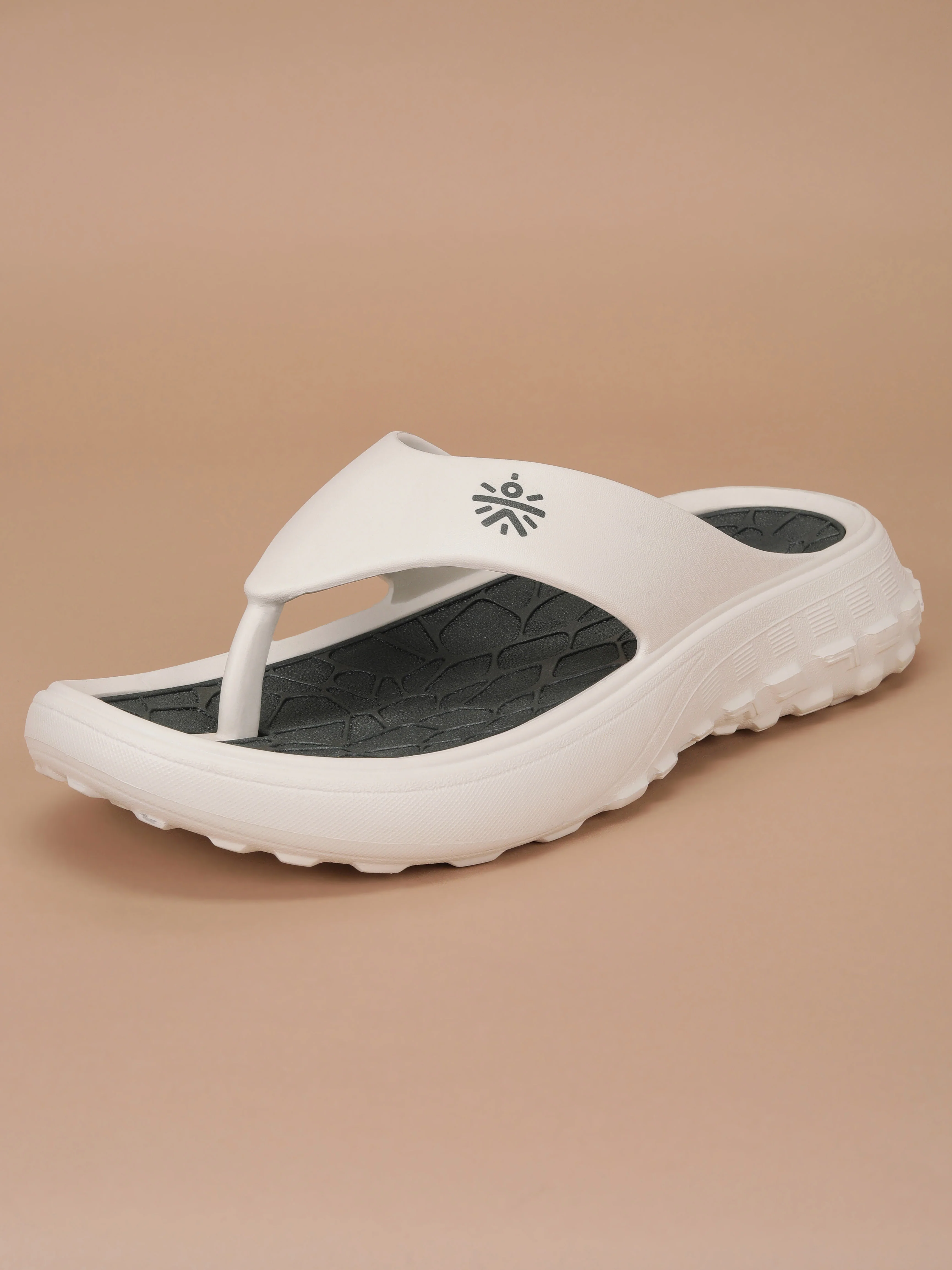 cult Men's TerraGrip Sliders - Off White - Image 4