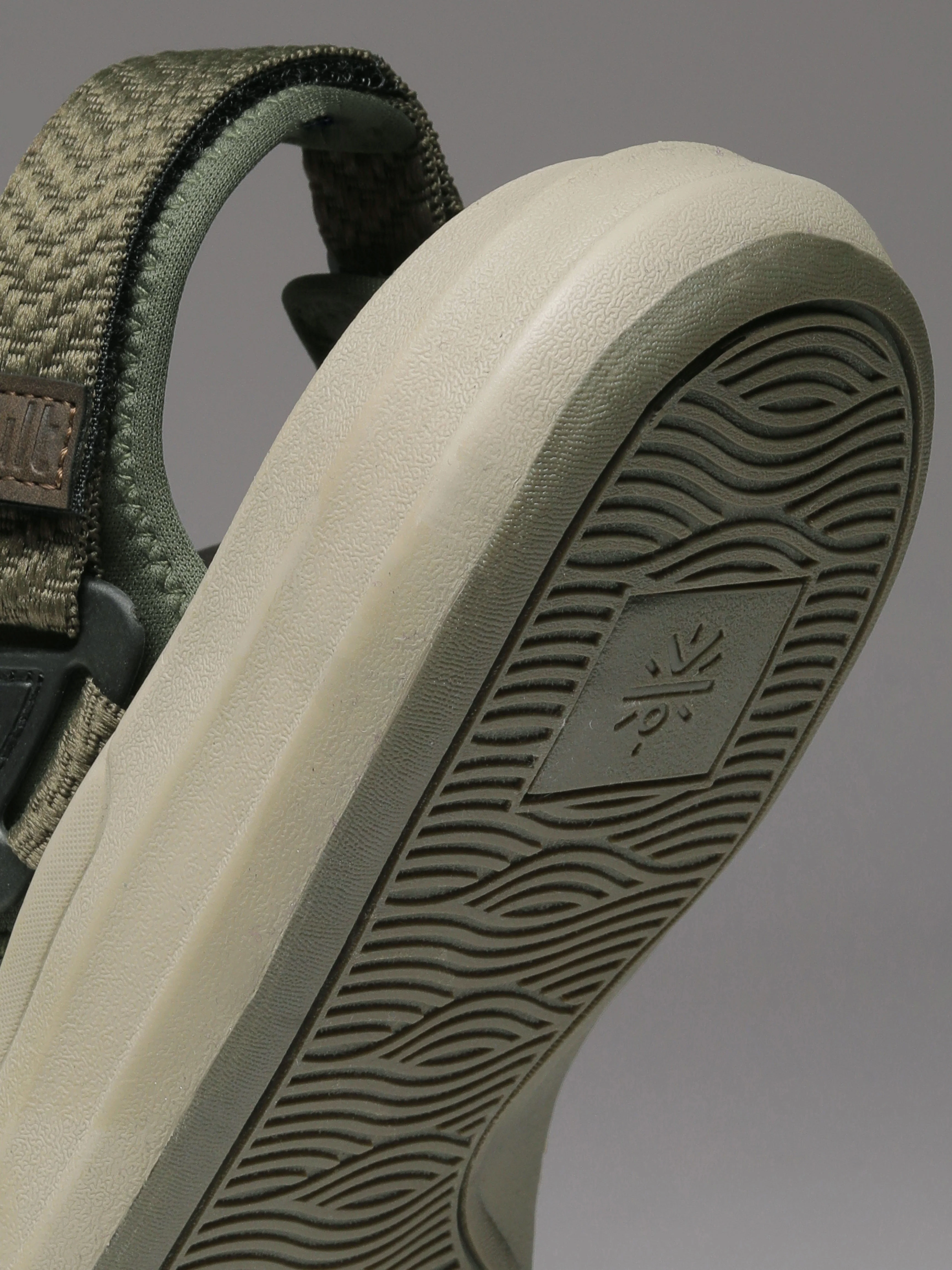cult Men's TerraLoop Sandals - Olive - Image 11