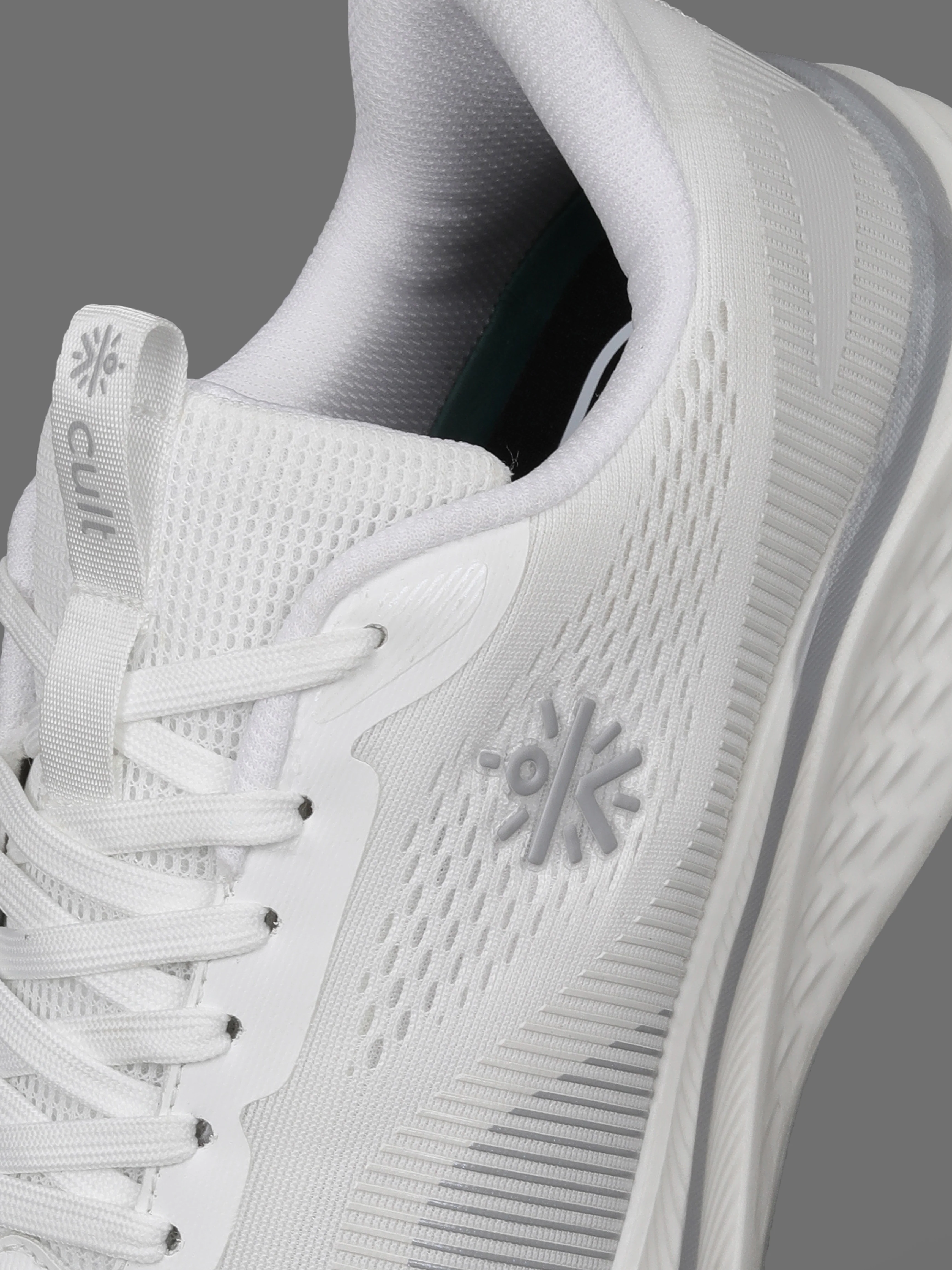 cult Men's Typhon Running Shoes - White - Image 9