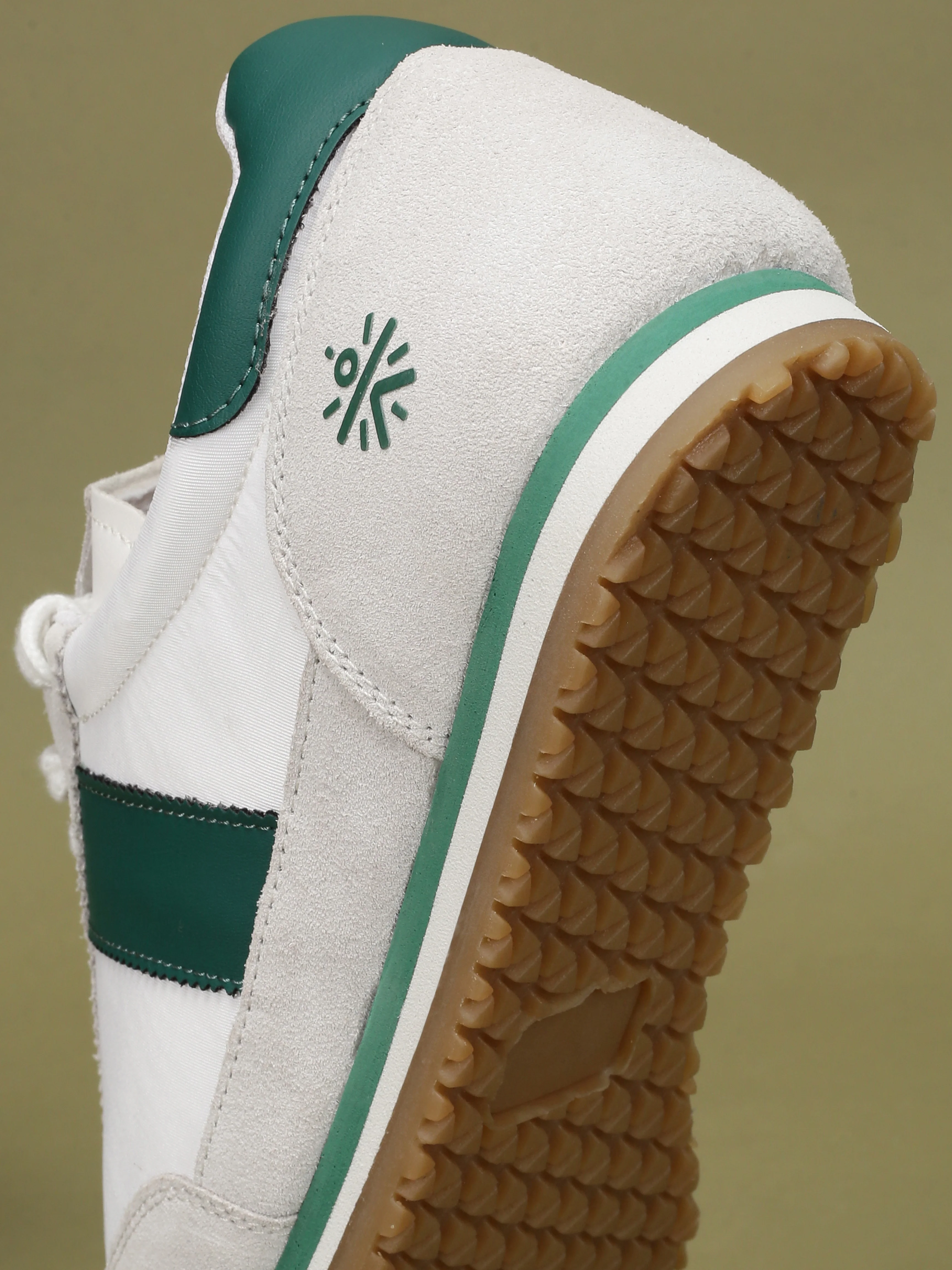 cult Men's UrbanEdge Sneakers - White/Green - Image 12