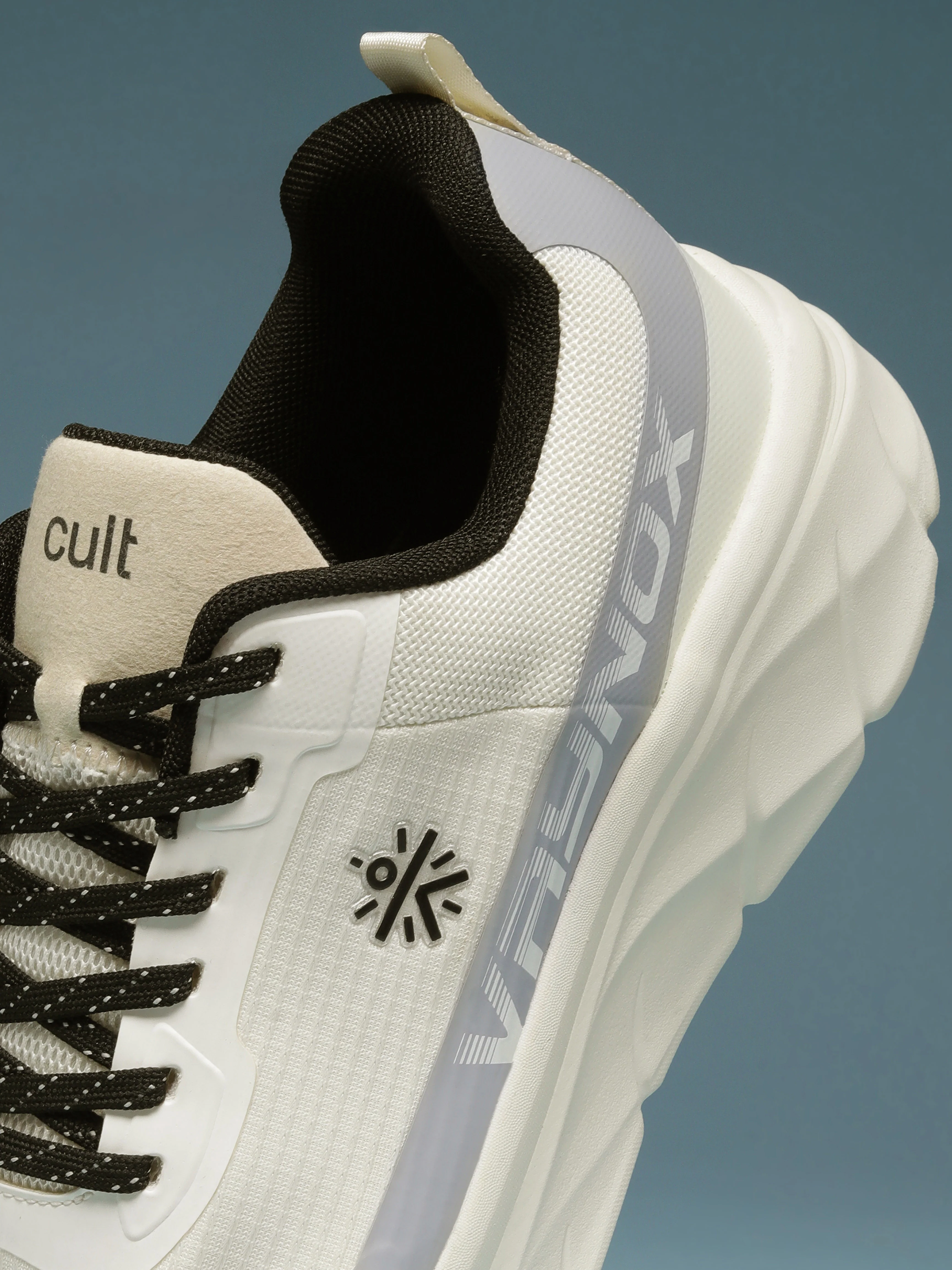 cult Men's Vaynox Walking Shoes - White - Image 10