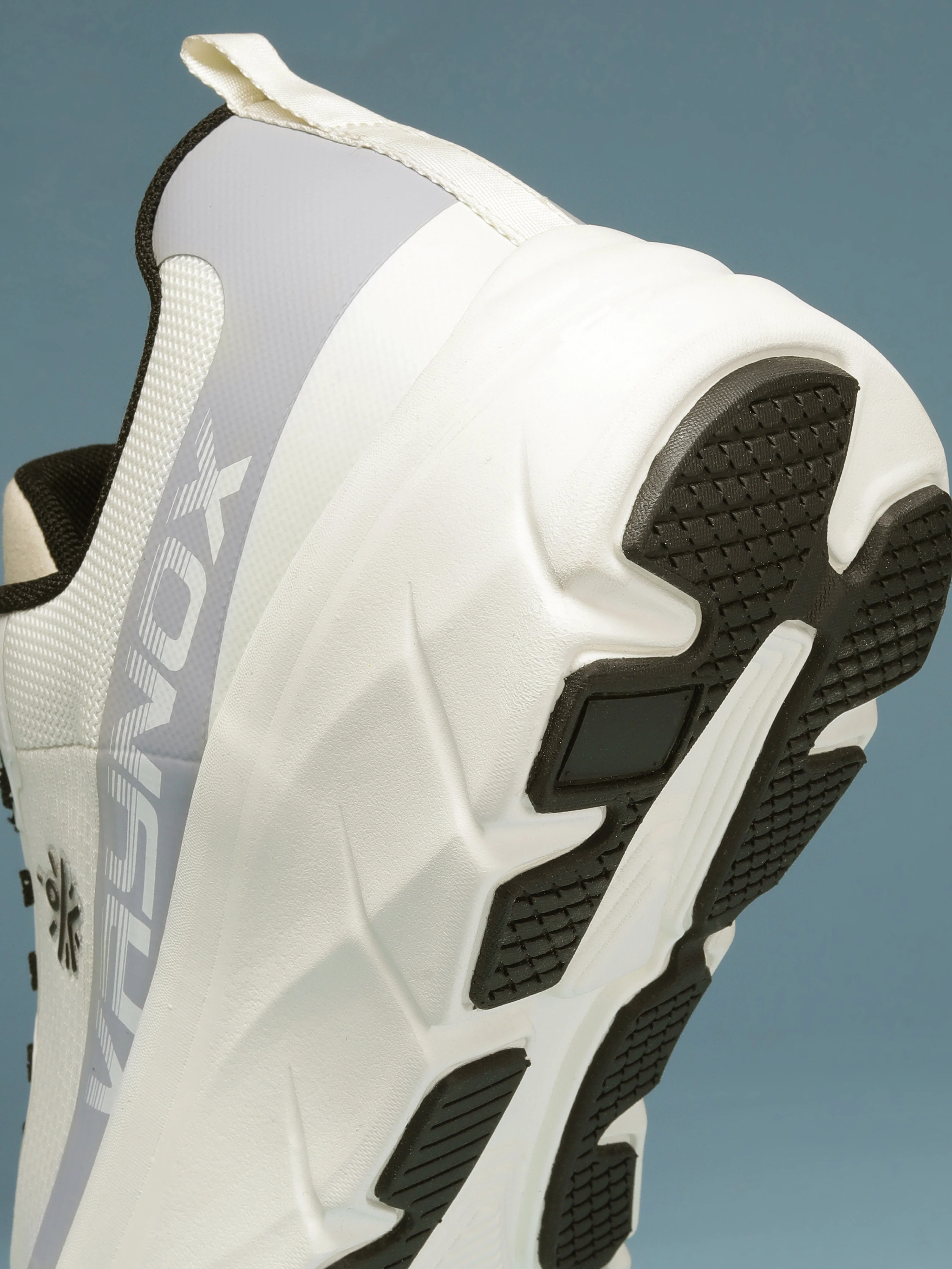 cult Men's Vaynox Walking Shoes - White - Image 11