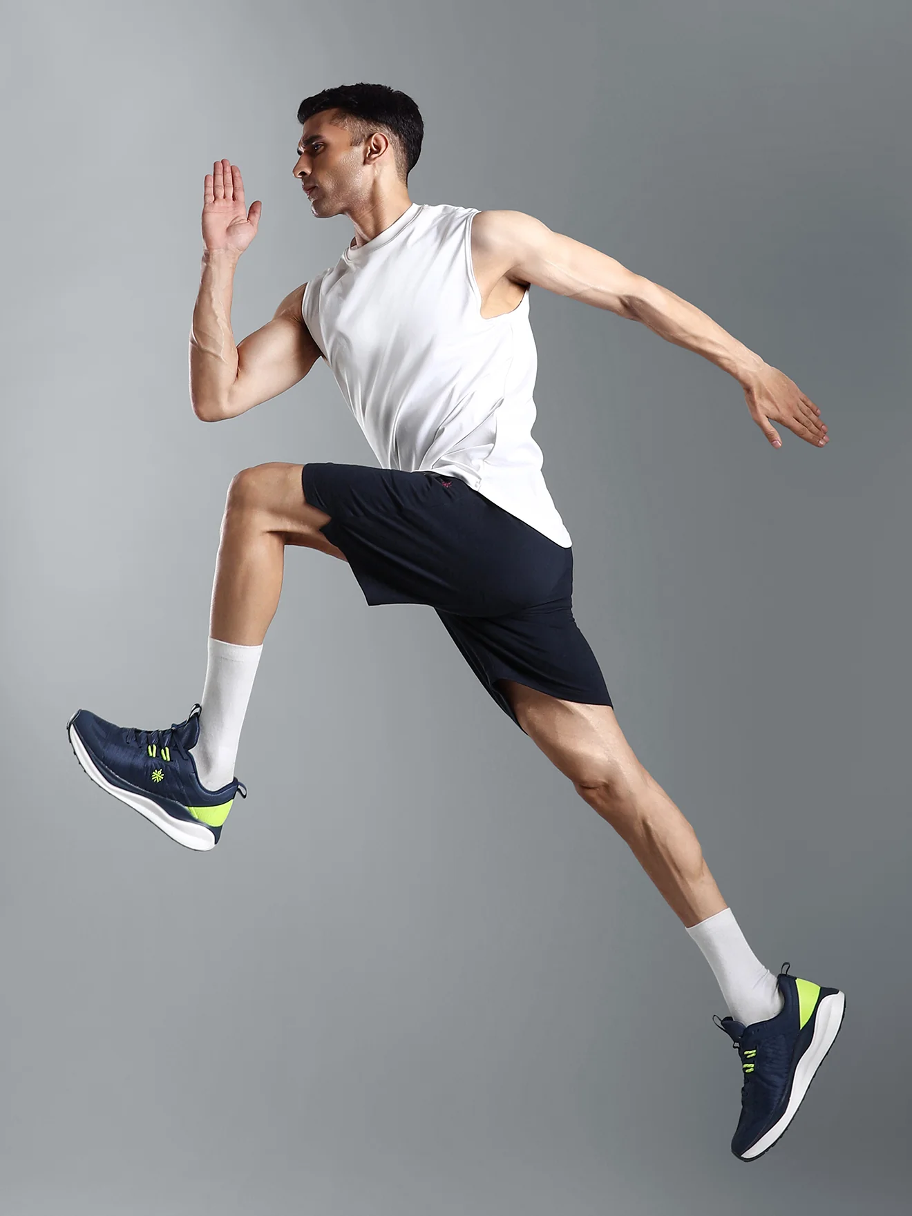 cult Men's Zyro Running Shoes - Navy/P.Green - Image 2