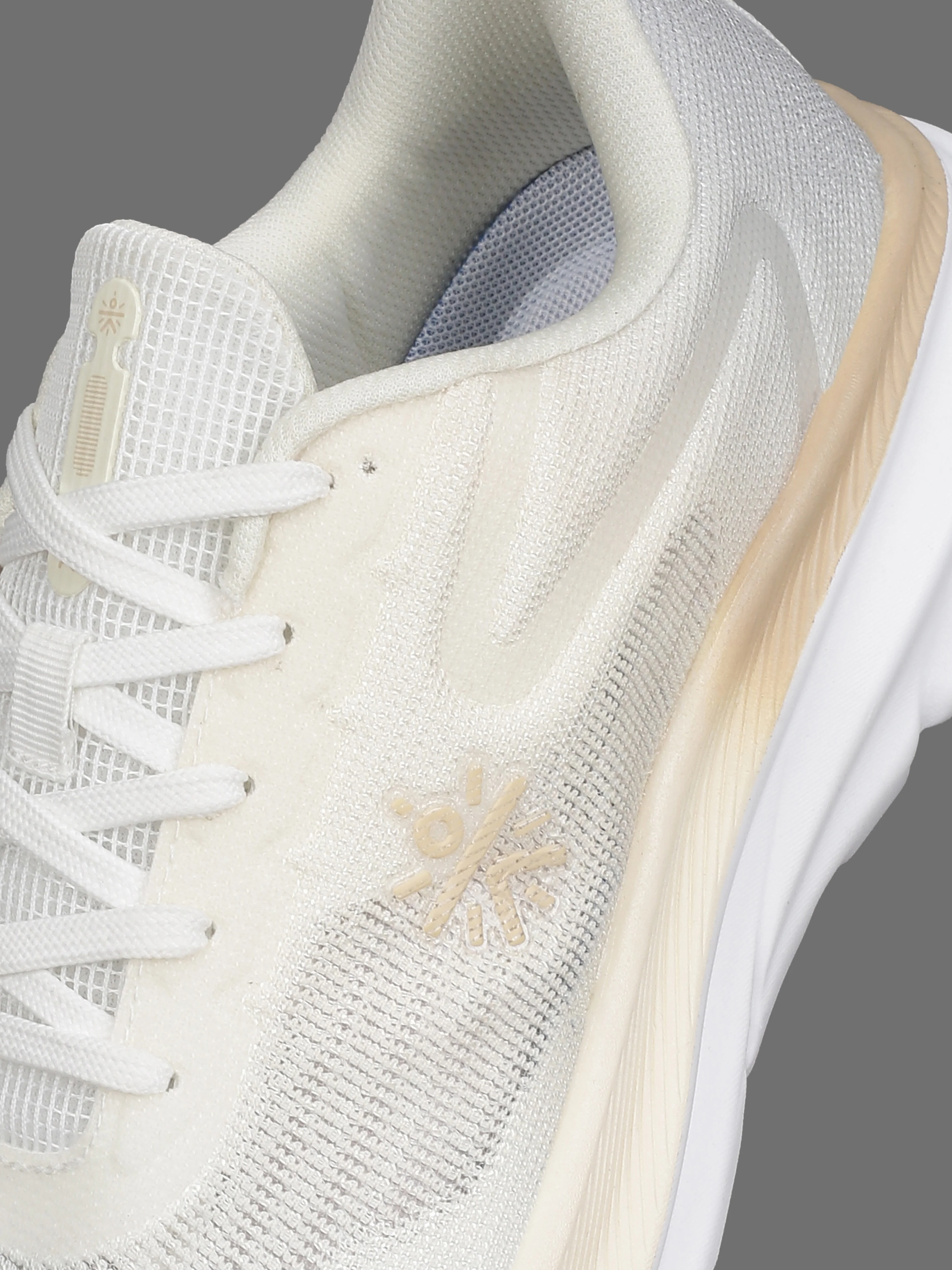 cult Unisex Nebula Running Shoes - Beige - Image 7