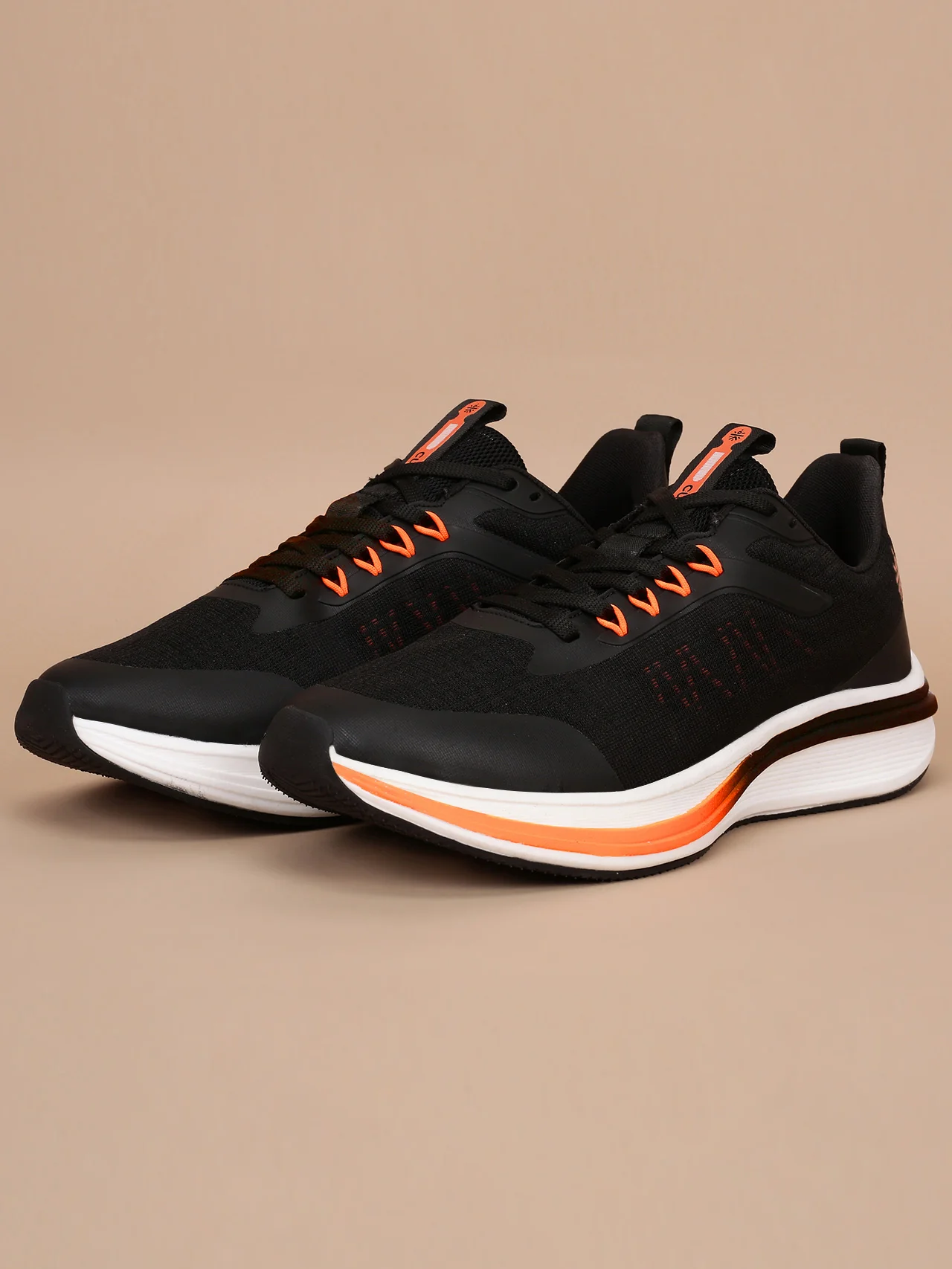 cult Men's Versa Freeway Running shoes - Black/Red - Image 6