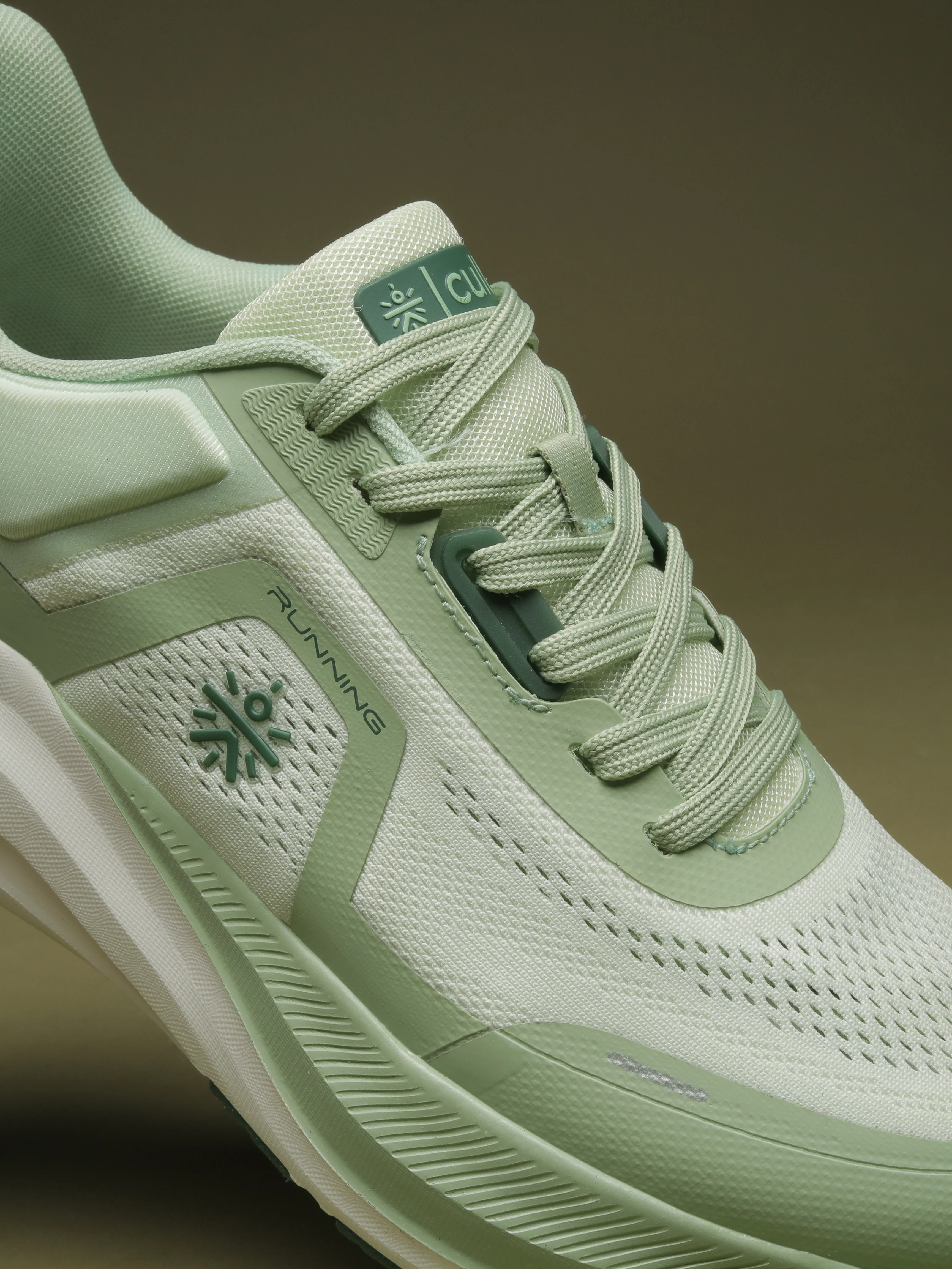 cult Women's ActiveBoost Running Shoes - Green - Image 6