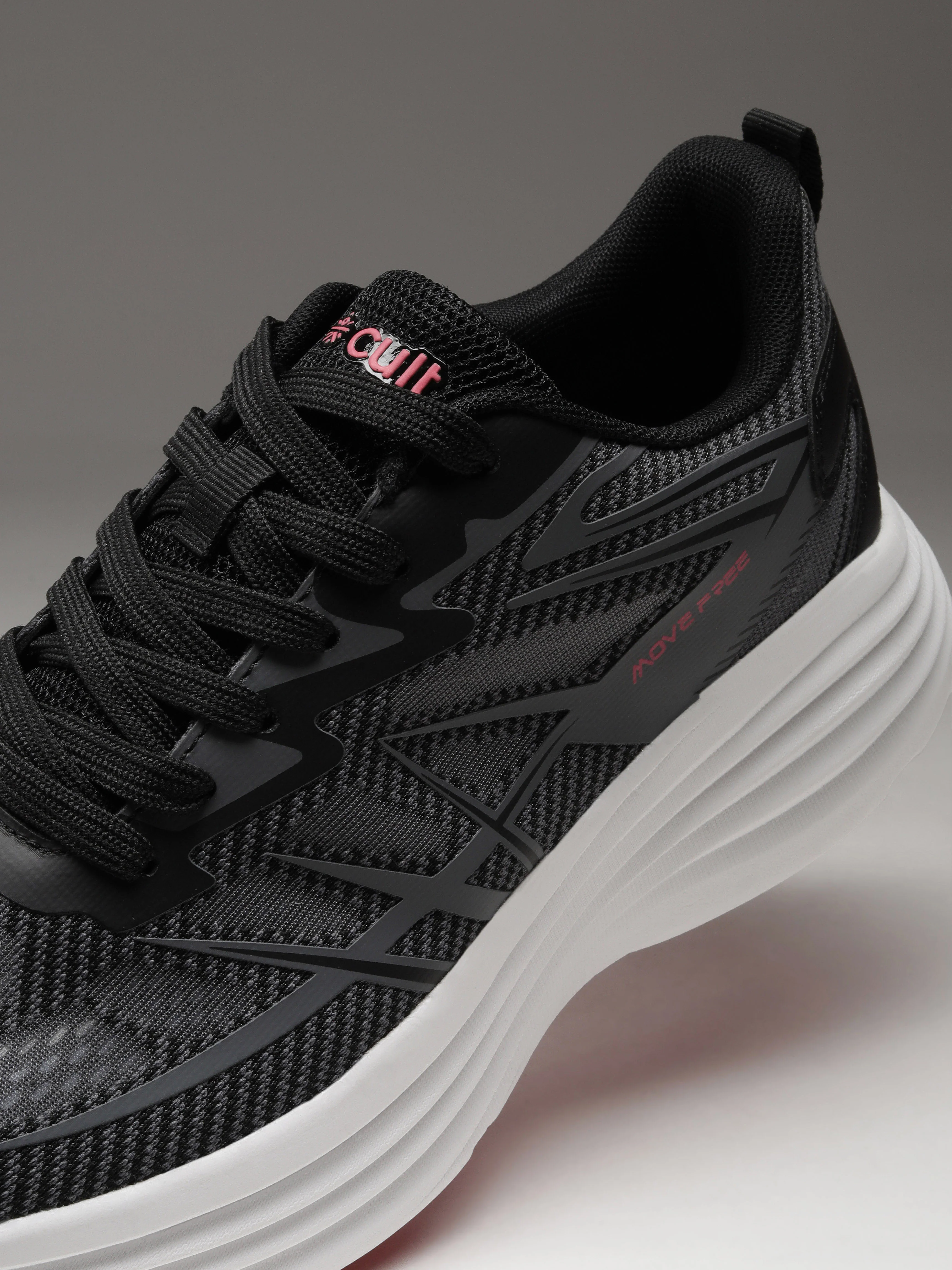 cult Women's AirStride Walking Shoes - Black - Image 10