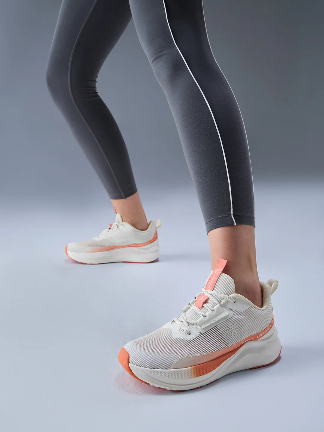 cult Women's Aurelia Running Shoes - Off White/Coral - Image 6