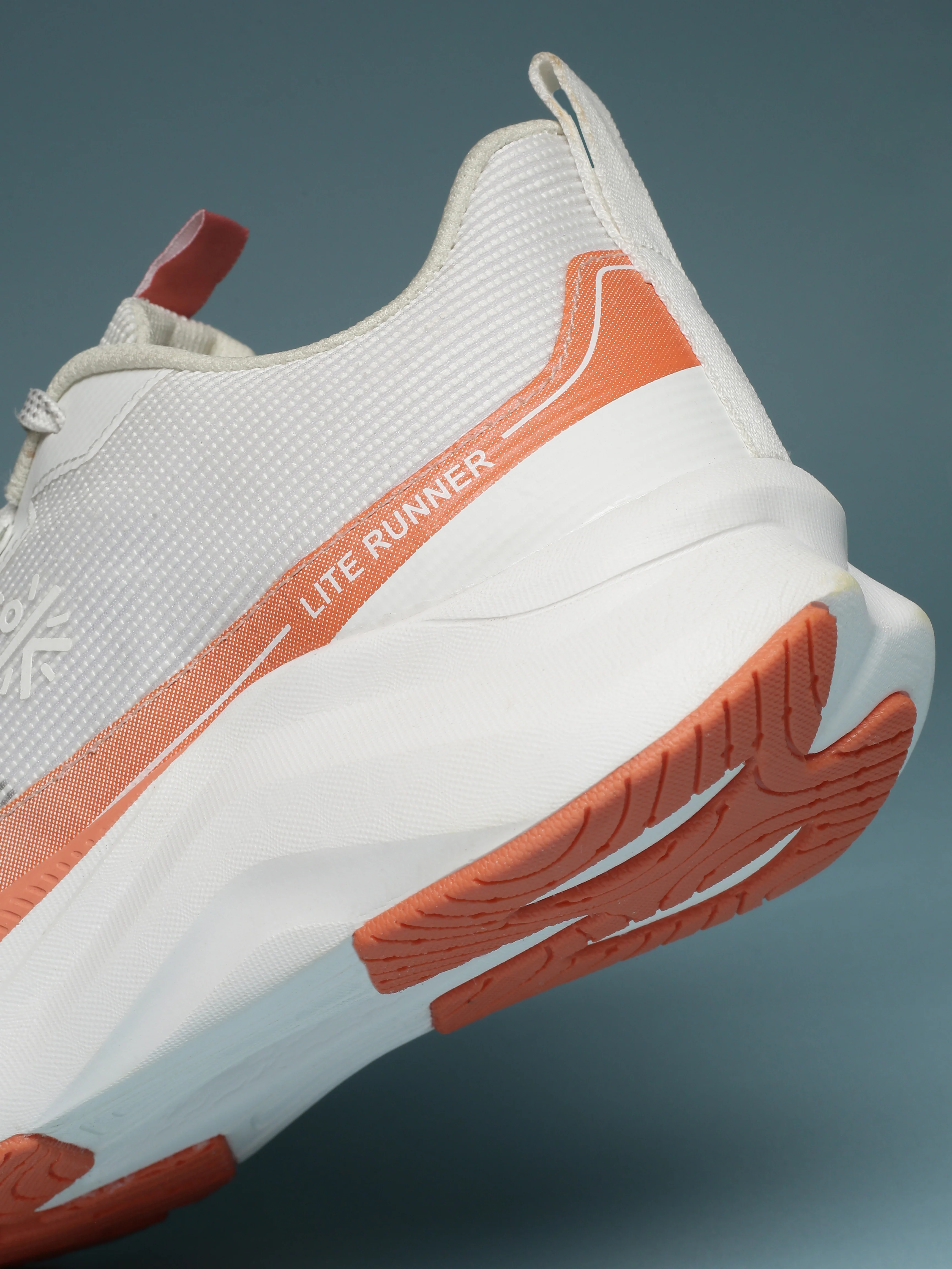 cult Women's Aurelia Running Shoes - Off White/Coral - Image 7
