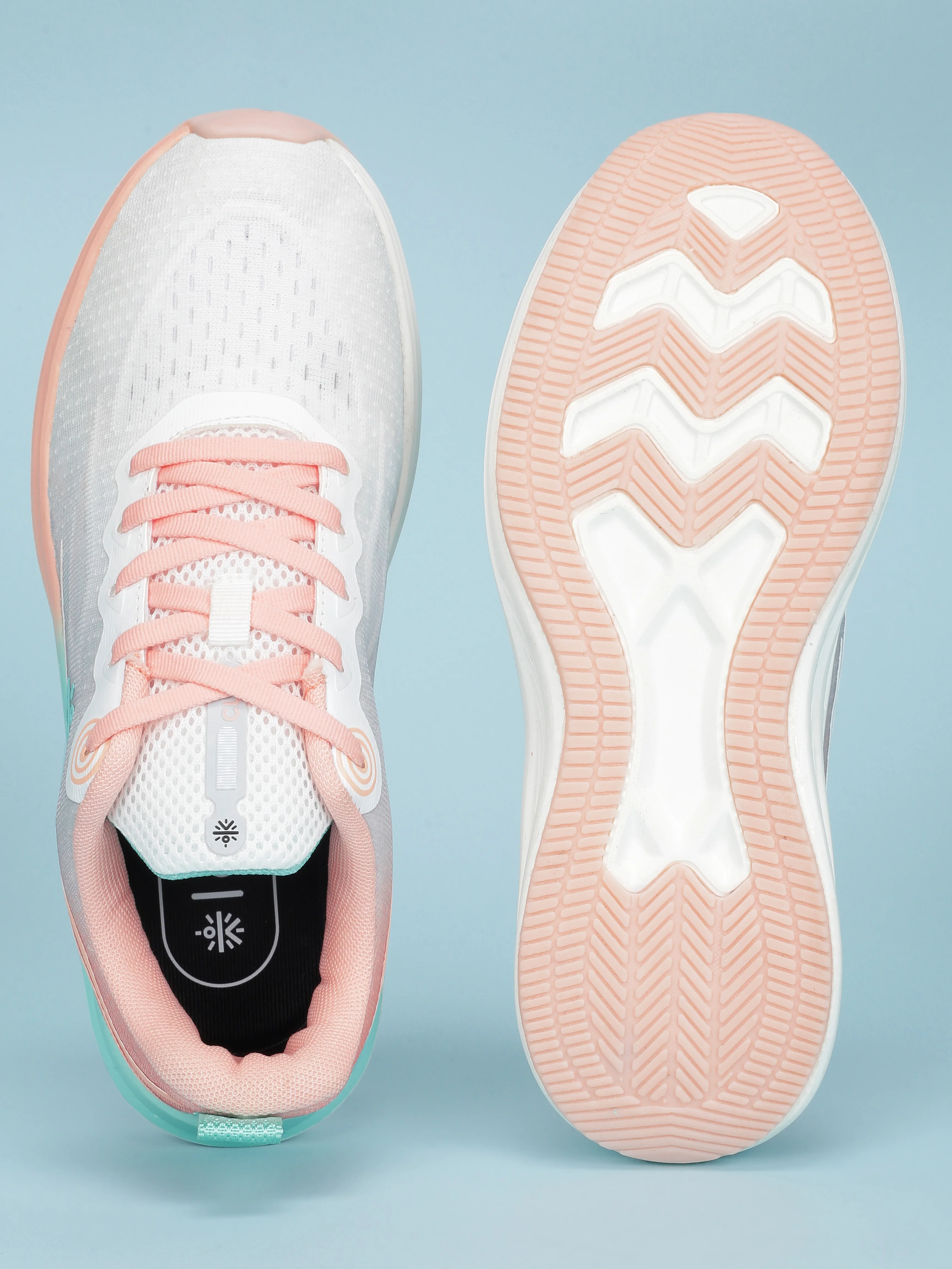 Cult Women's Dynex Running Shoes - White/Peach - Image 6