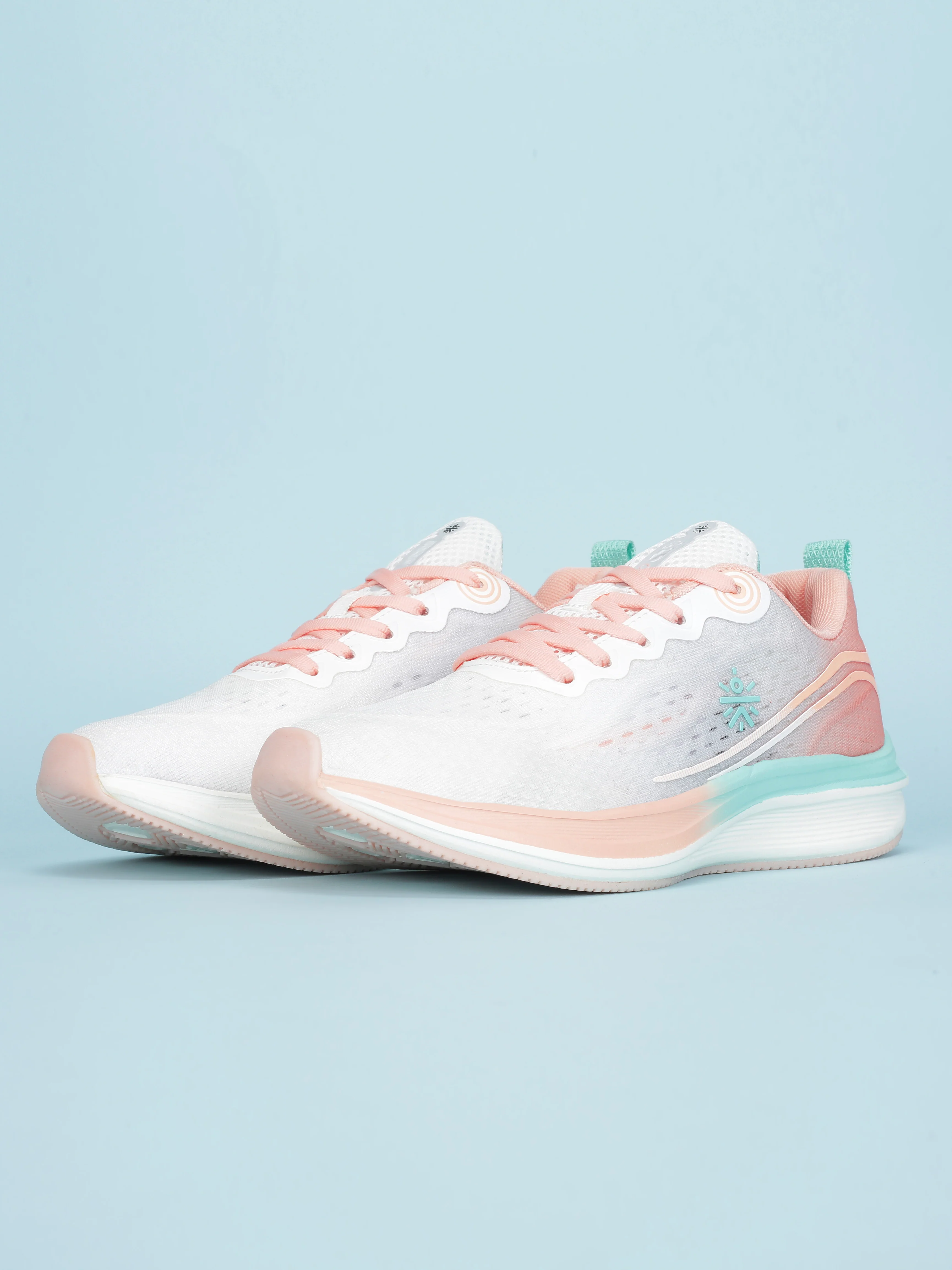 Cult Women's Dynex Running Shoes - White/Peach - Image 9