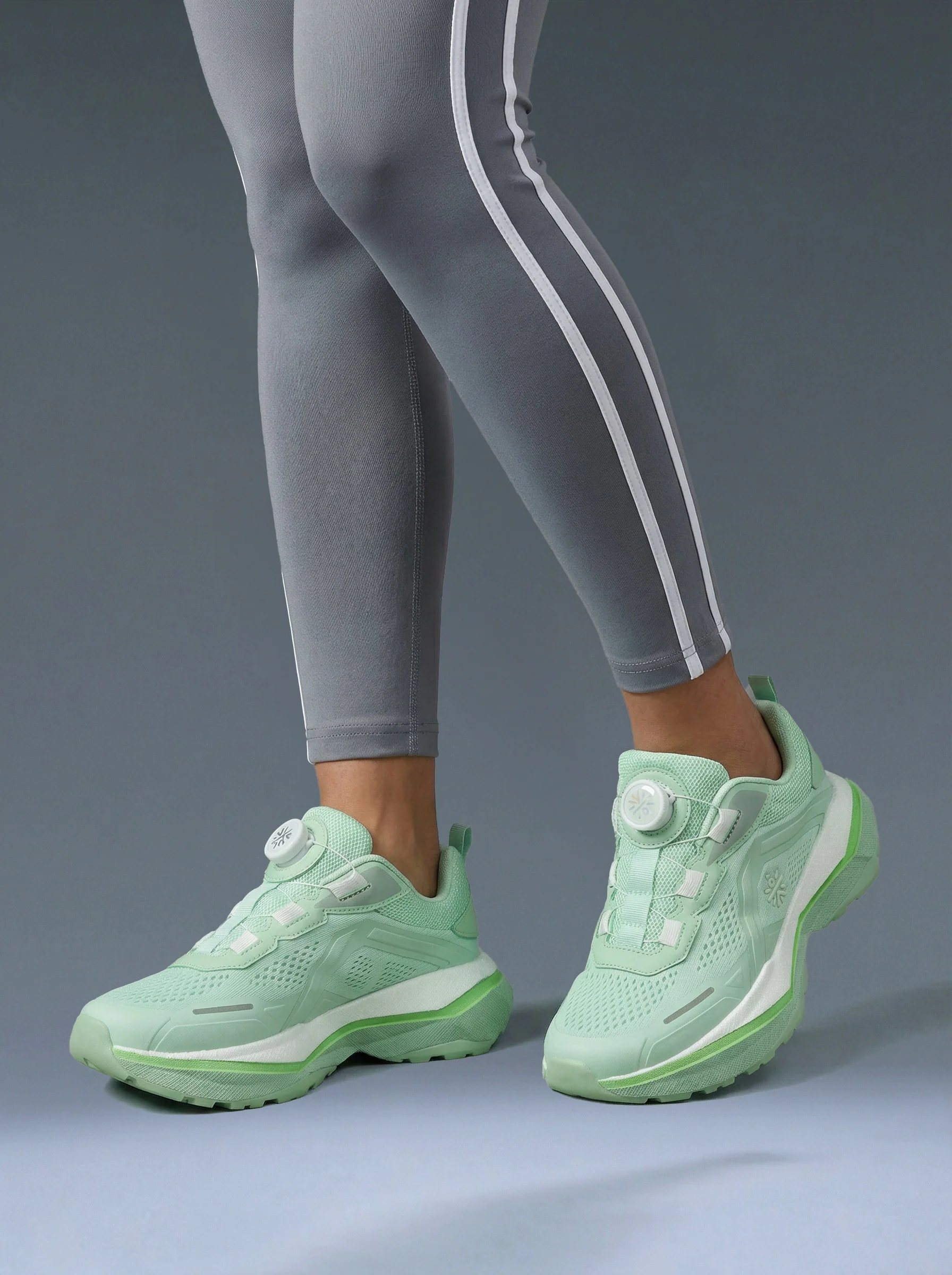cult Women's GlideStep Running Shoes - Green - Image 7