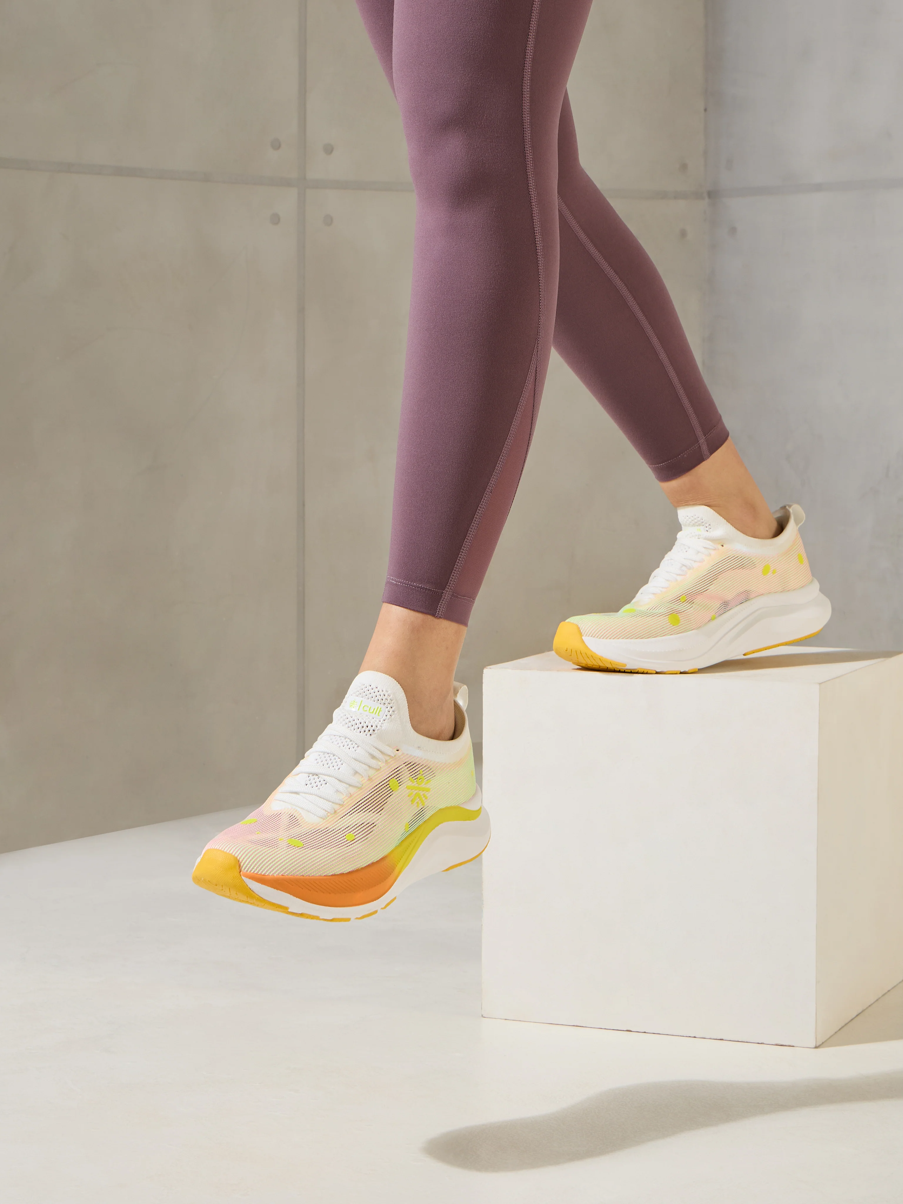 cult Women's Glidewave Running Shoes - Orange - Image 7