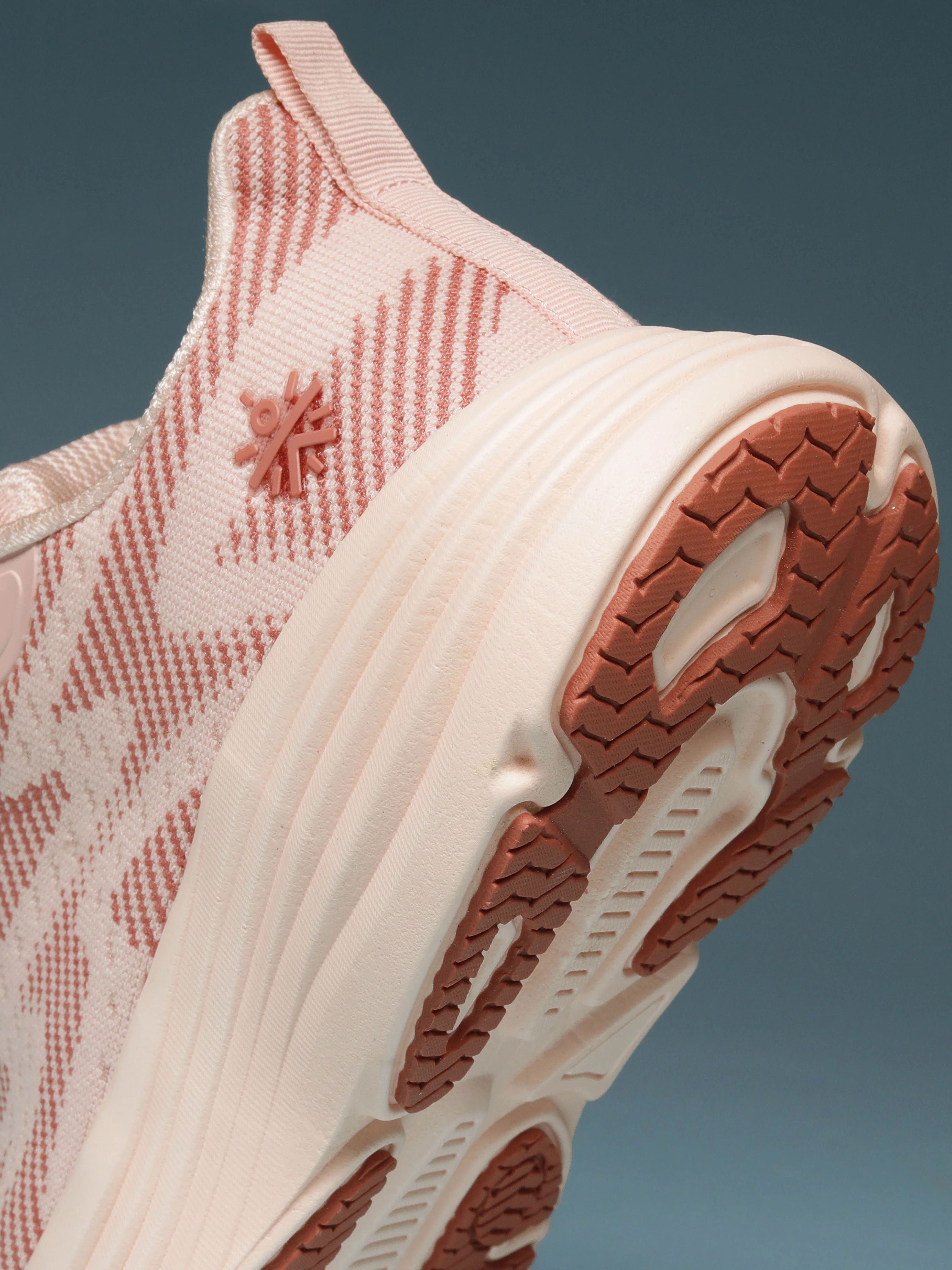 cult Women's PaceLite Walking Shoes - Peach - Image 11
