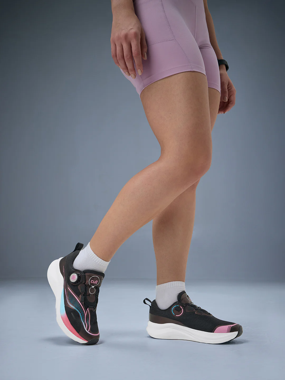 cult Women's PowerPace Running Shoes - Black - Image 7