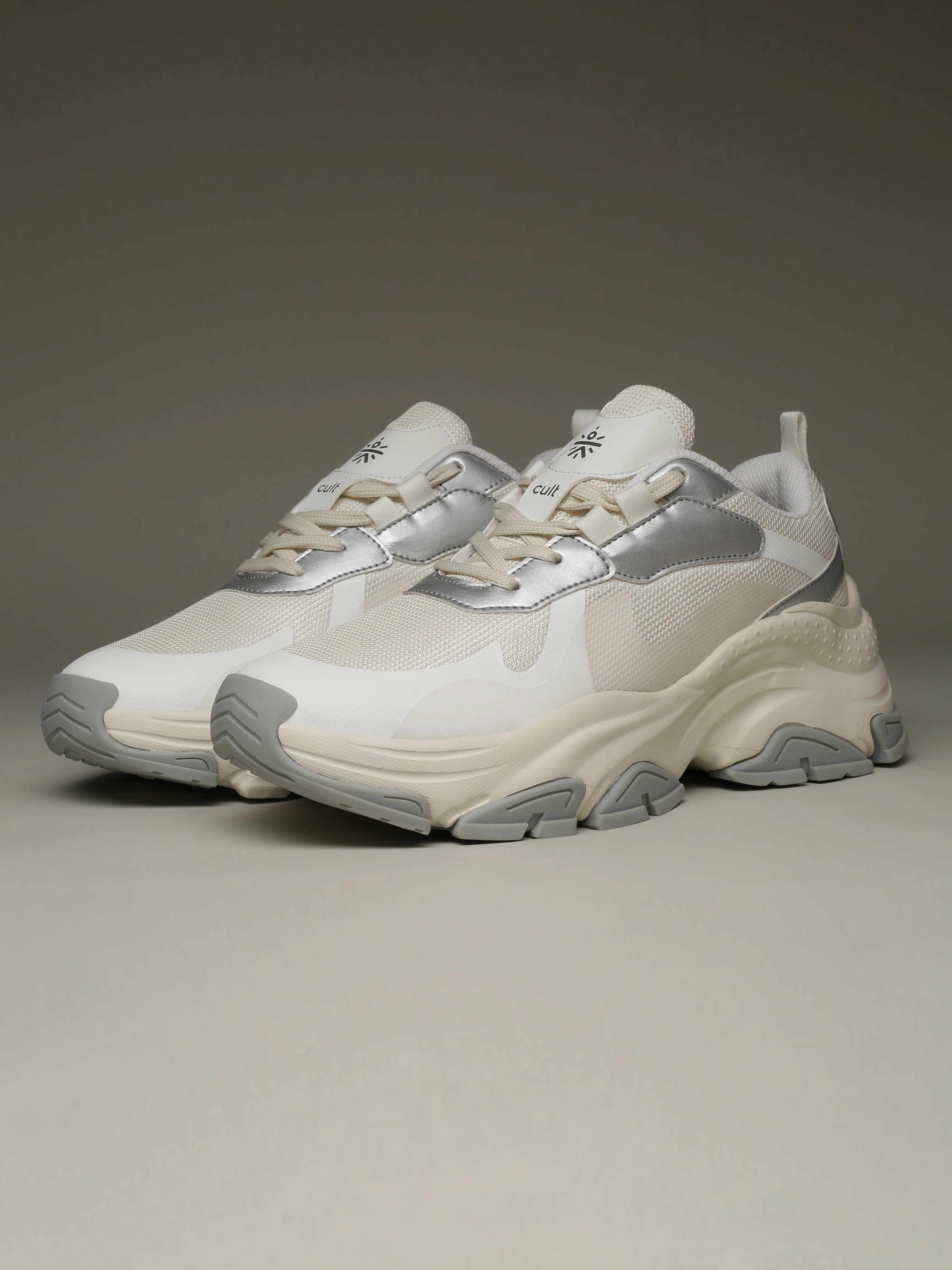 cult Women's Venus Sneakers - Off White/Silver - Image 10