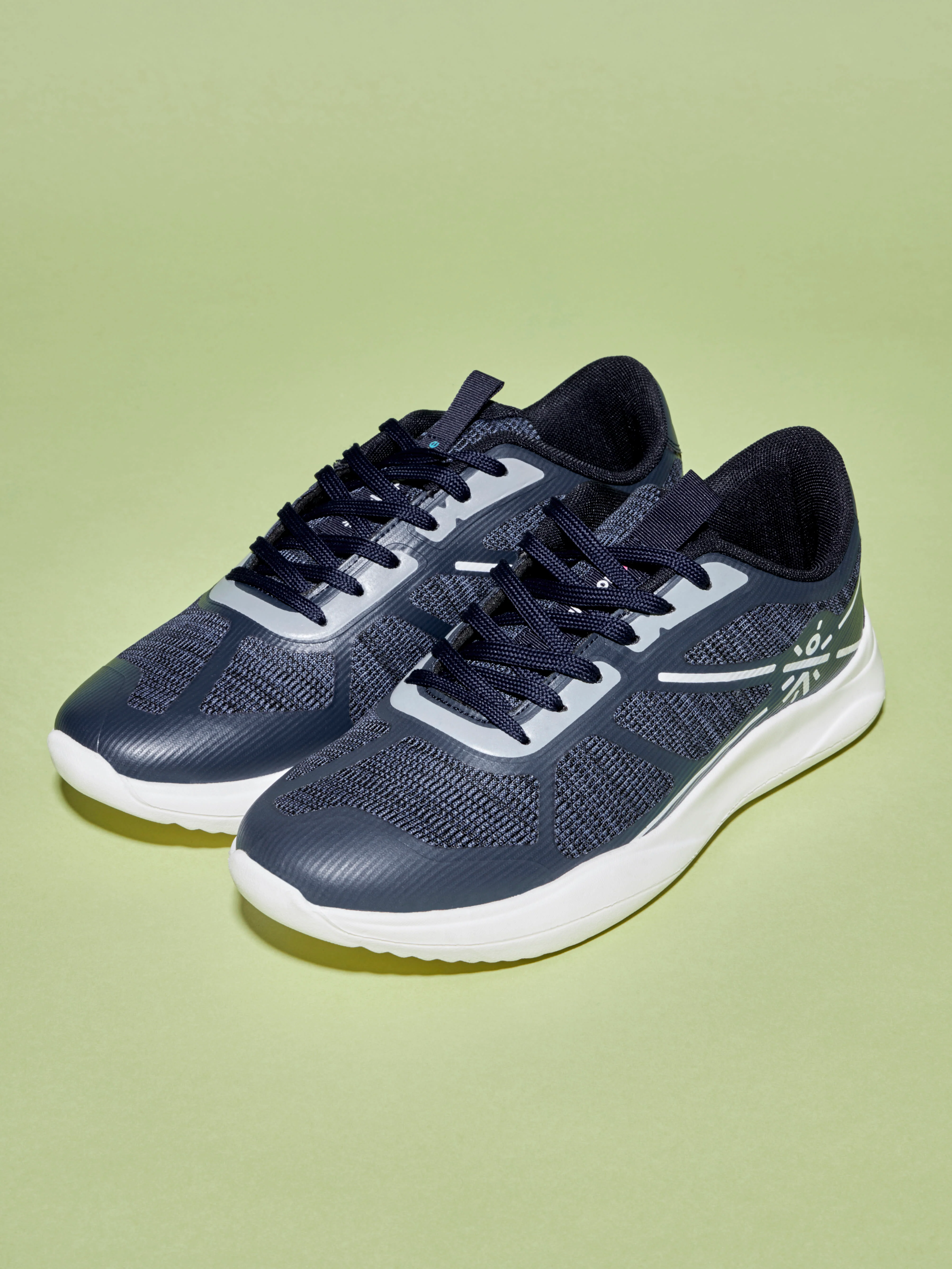 cult Discovery Men Running Shoes - Image 4