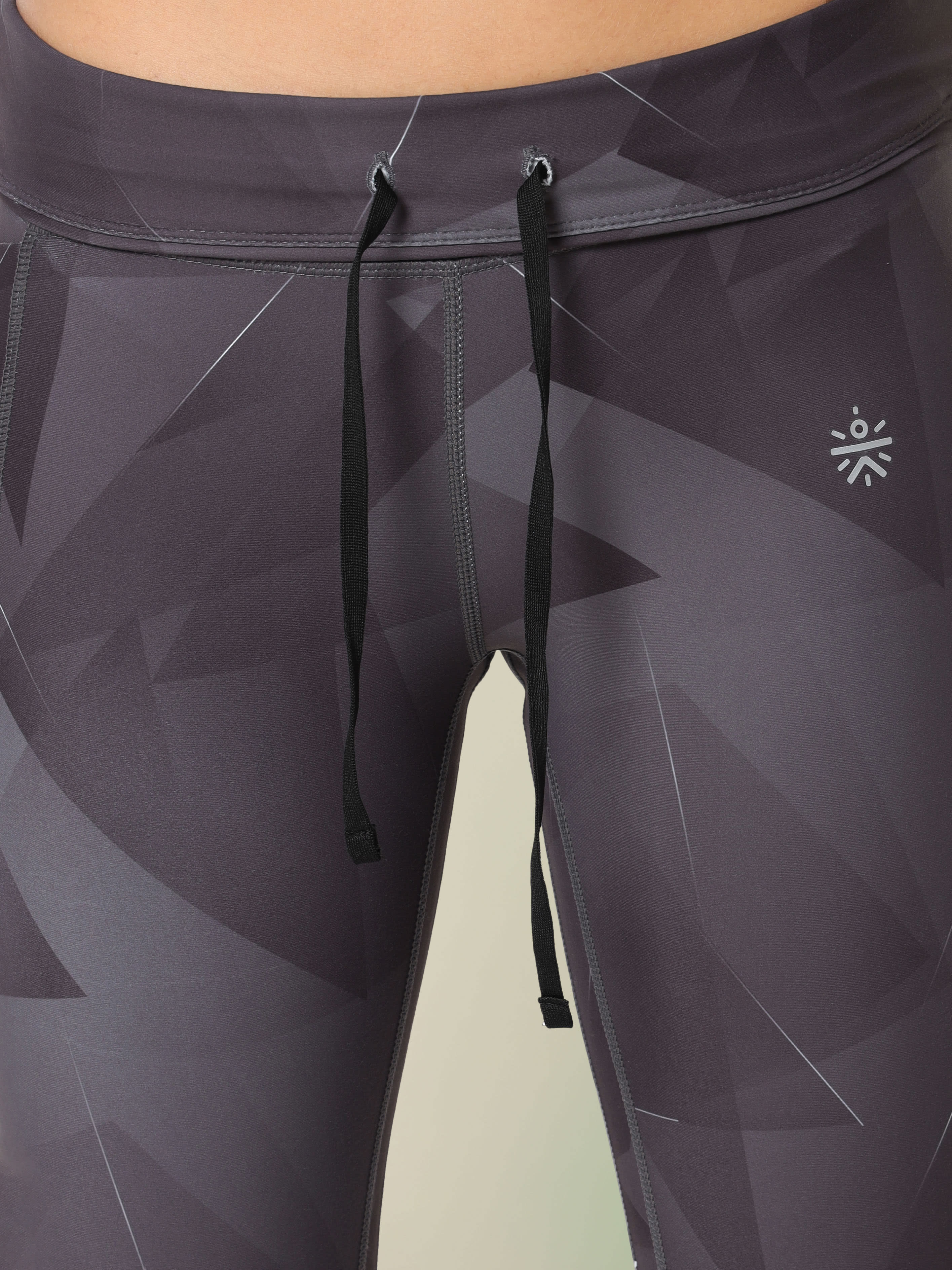Do It All Monotone Prism Tights With Pocket - Image 4