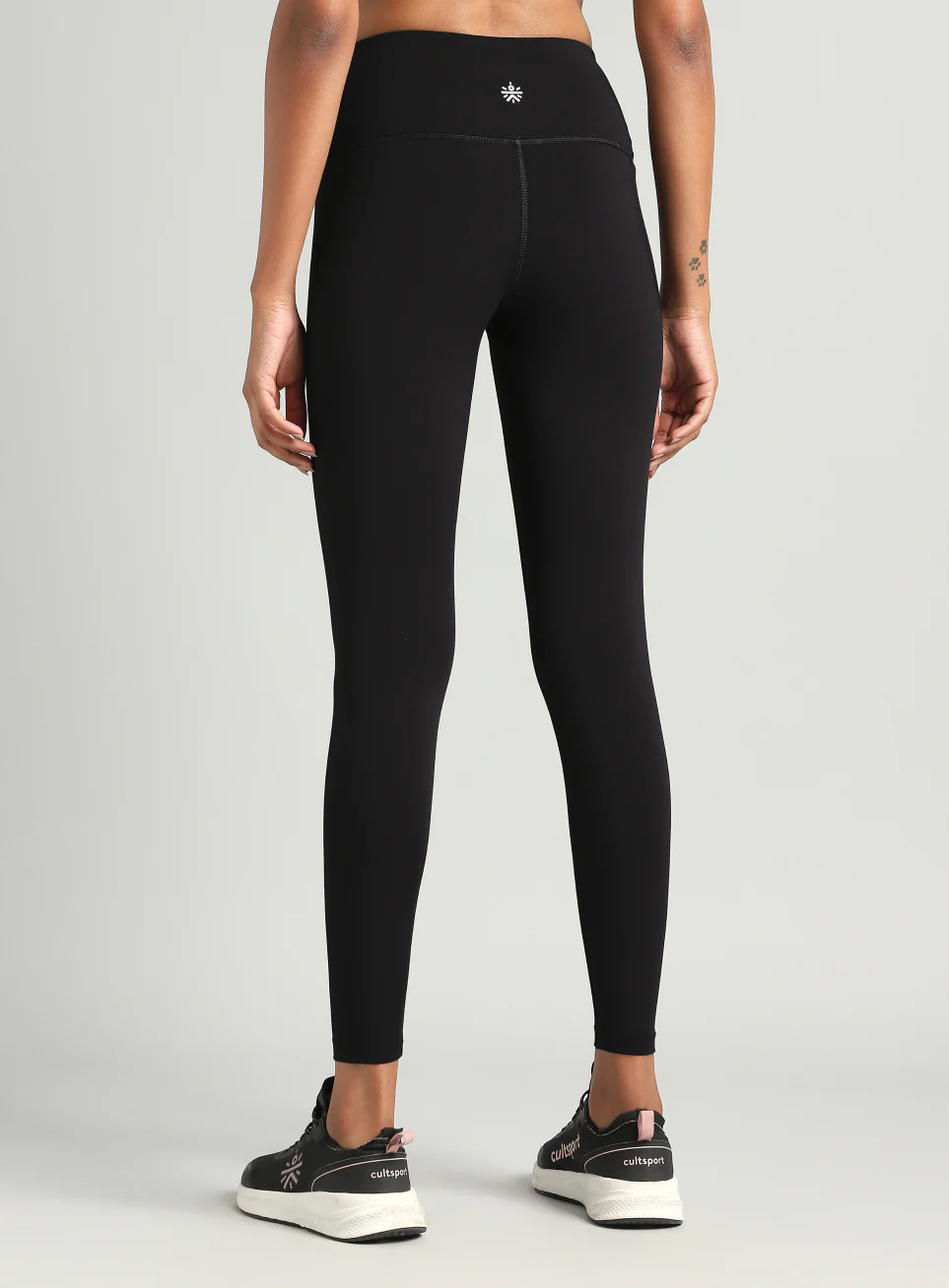 Black Do It All Solid Tights With Pocket - Image 3