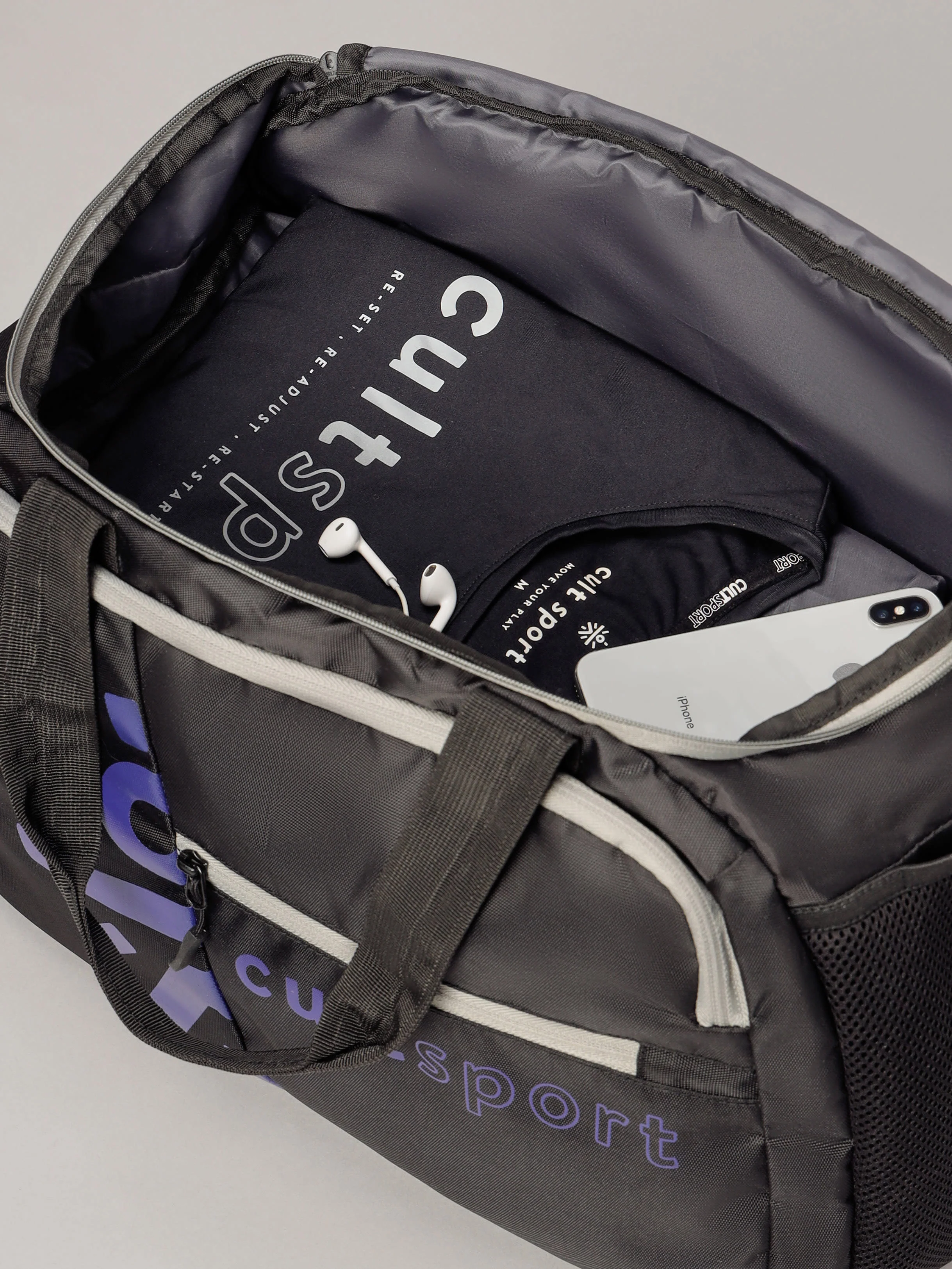 Duffle Bag with Shoe Compartment - Image 4