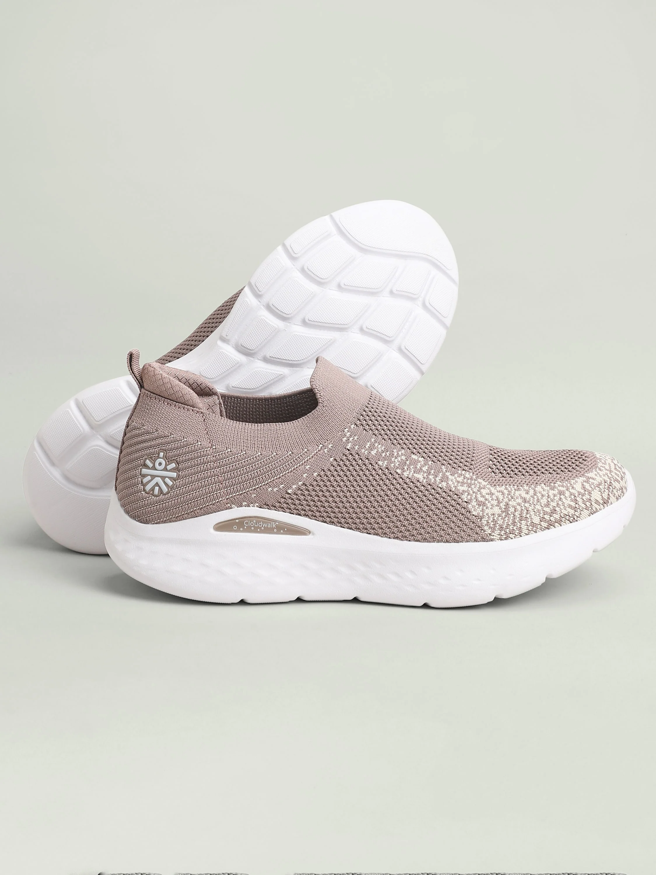 cult EZ+ Bloom Women's Walking Shoes - Pinkish Grey - Image 9