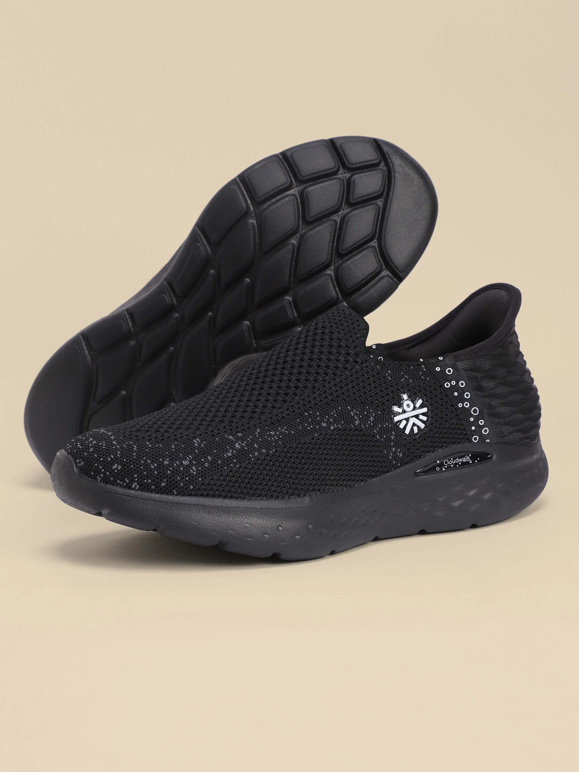 cult EZ+ Flow Women's Walking Shoes - Black - Image 9