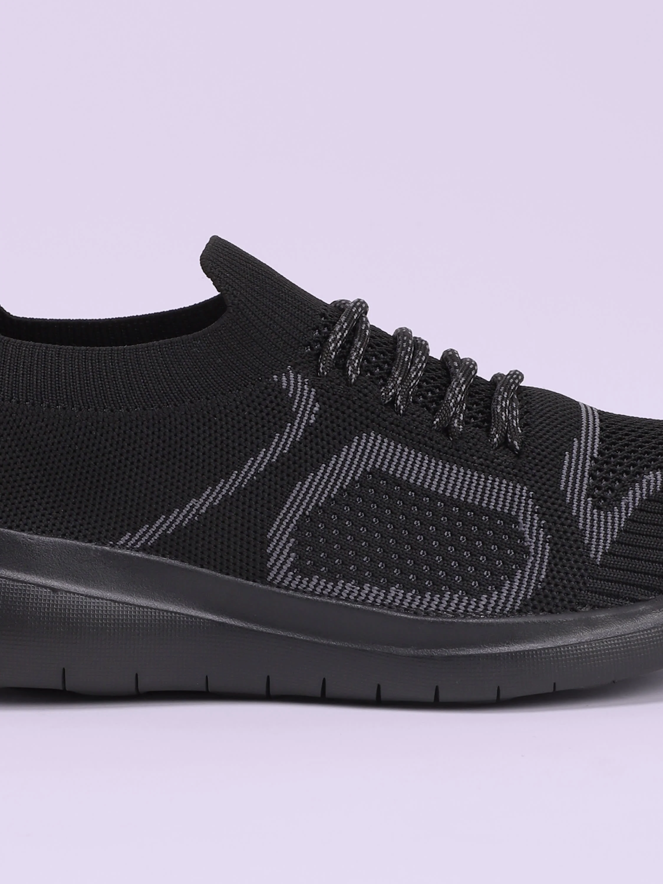 cult EZ+ Pace Men's Walking Shoes - Black - Image 7