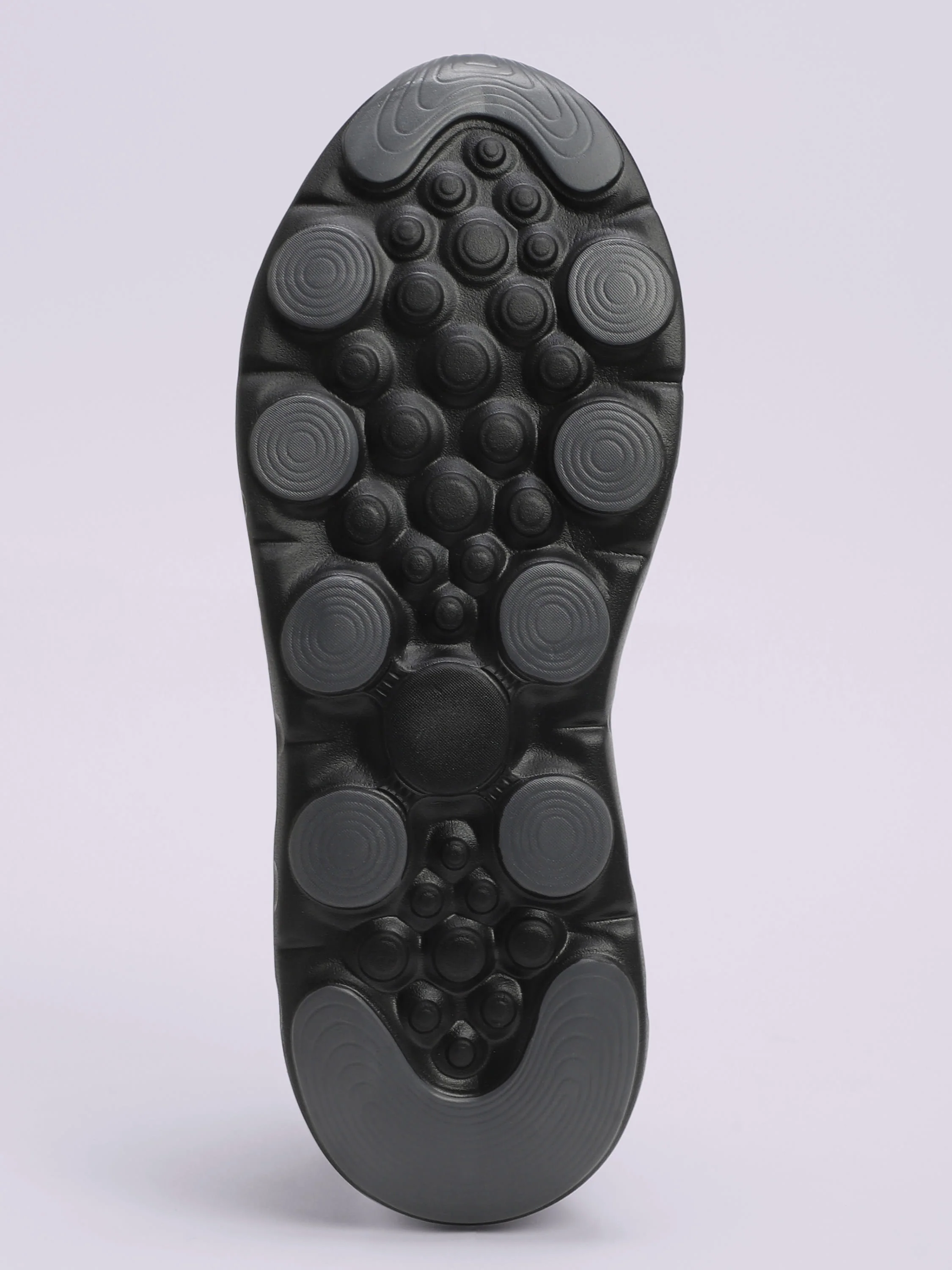 cult EZ+ Plush Men's Walking Shoes - Black/Grey - Image 10