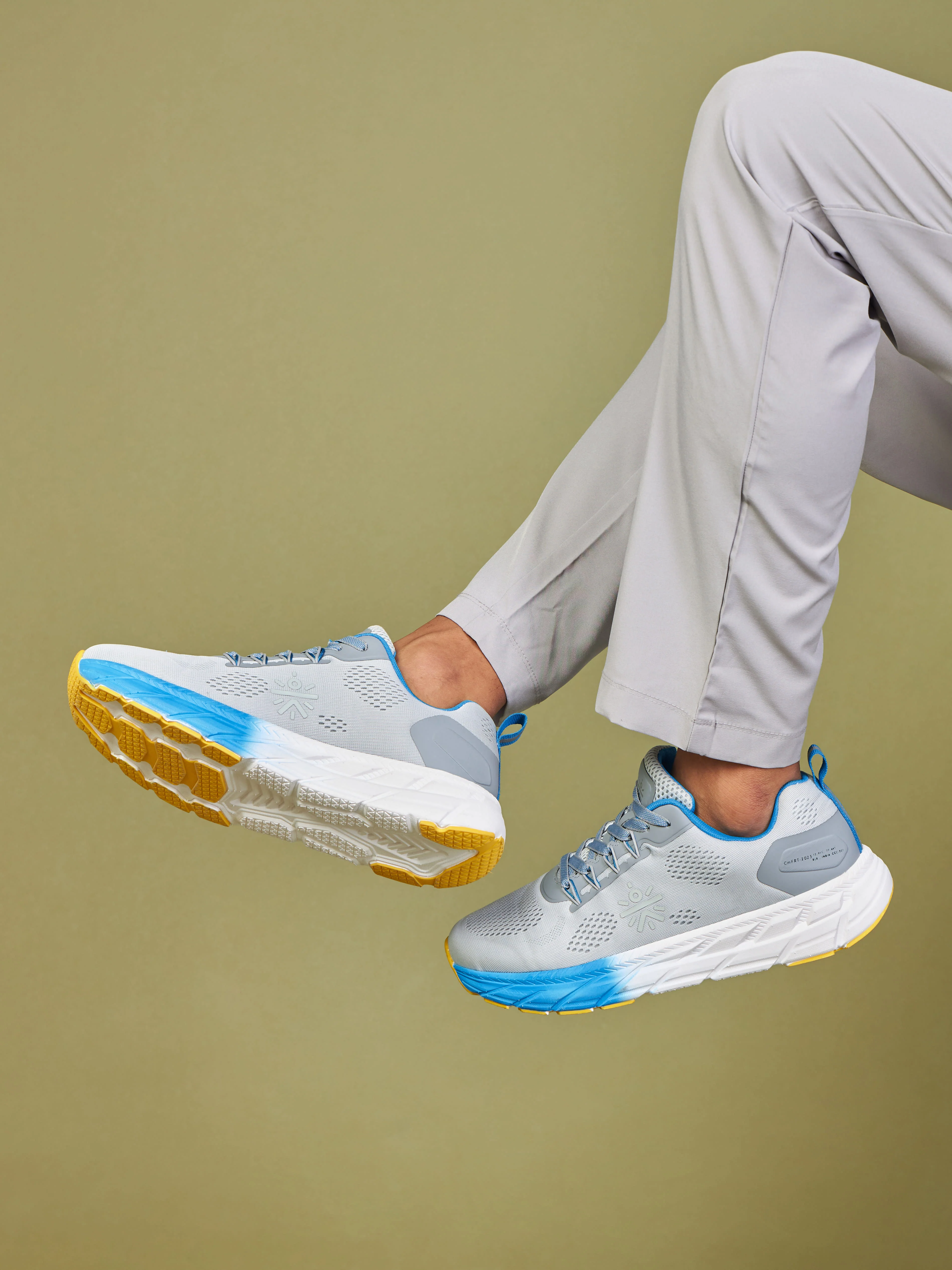 cult EZ+ Ryde Men Running Shoes - Ash Grey/Turquoise Blue - Image 10