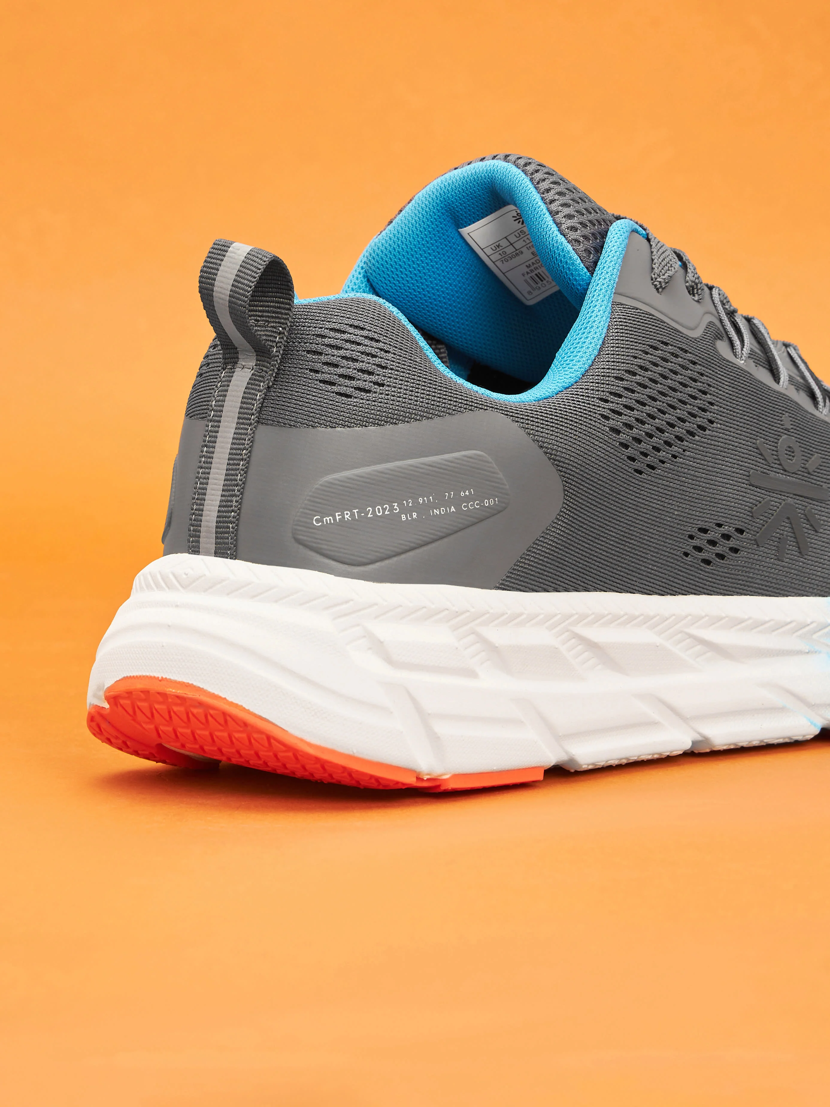 cult EZ+ Ryde Men Running Shoes - Carbon Grey/Blue - Image 5