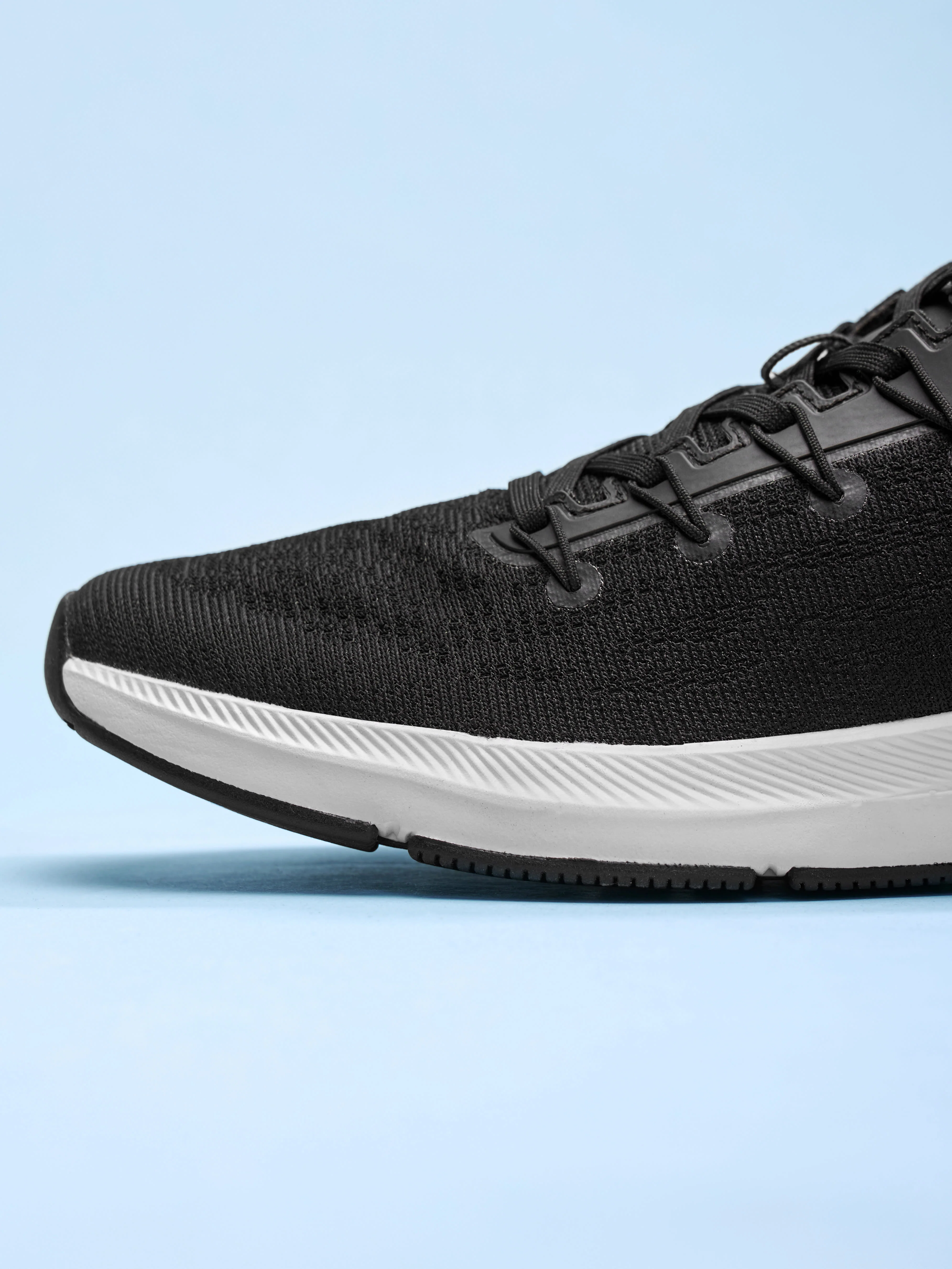 cult Firebird Men Running Shoes - Black - Image 5