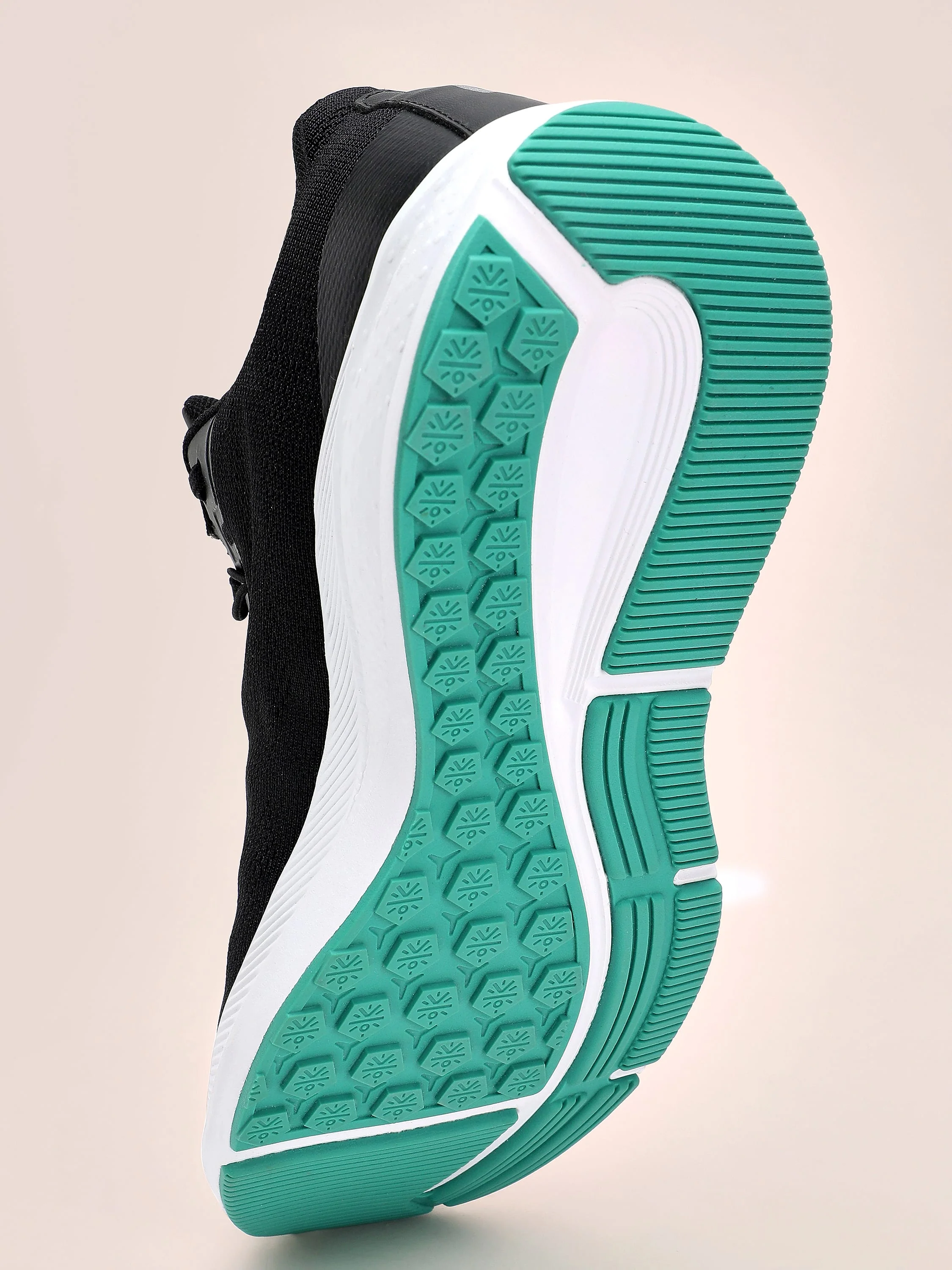 cult Firebird Men Running Shoes - Black - Image 6