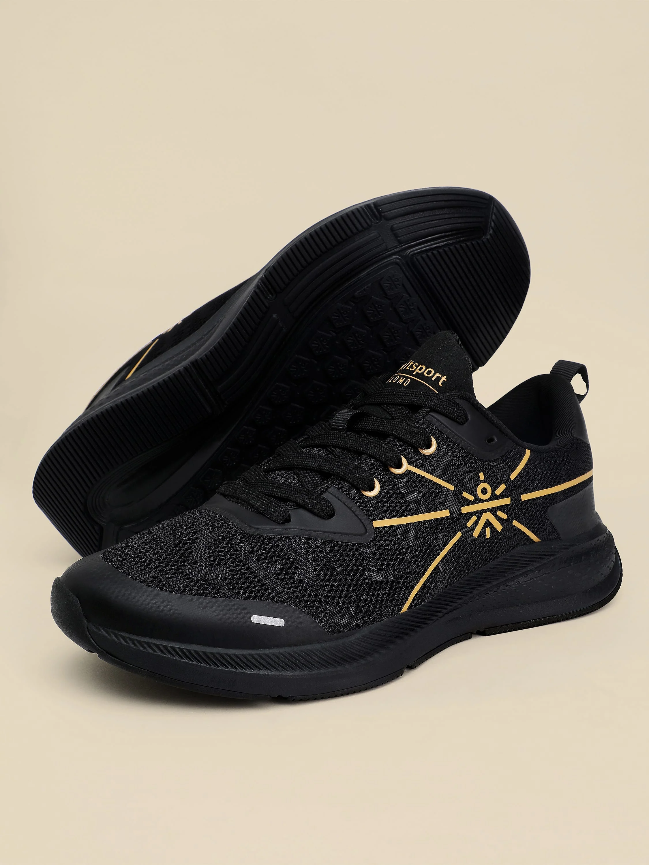 cult Flomo Men Running Shoes - Black/Gold - Image 4