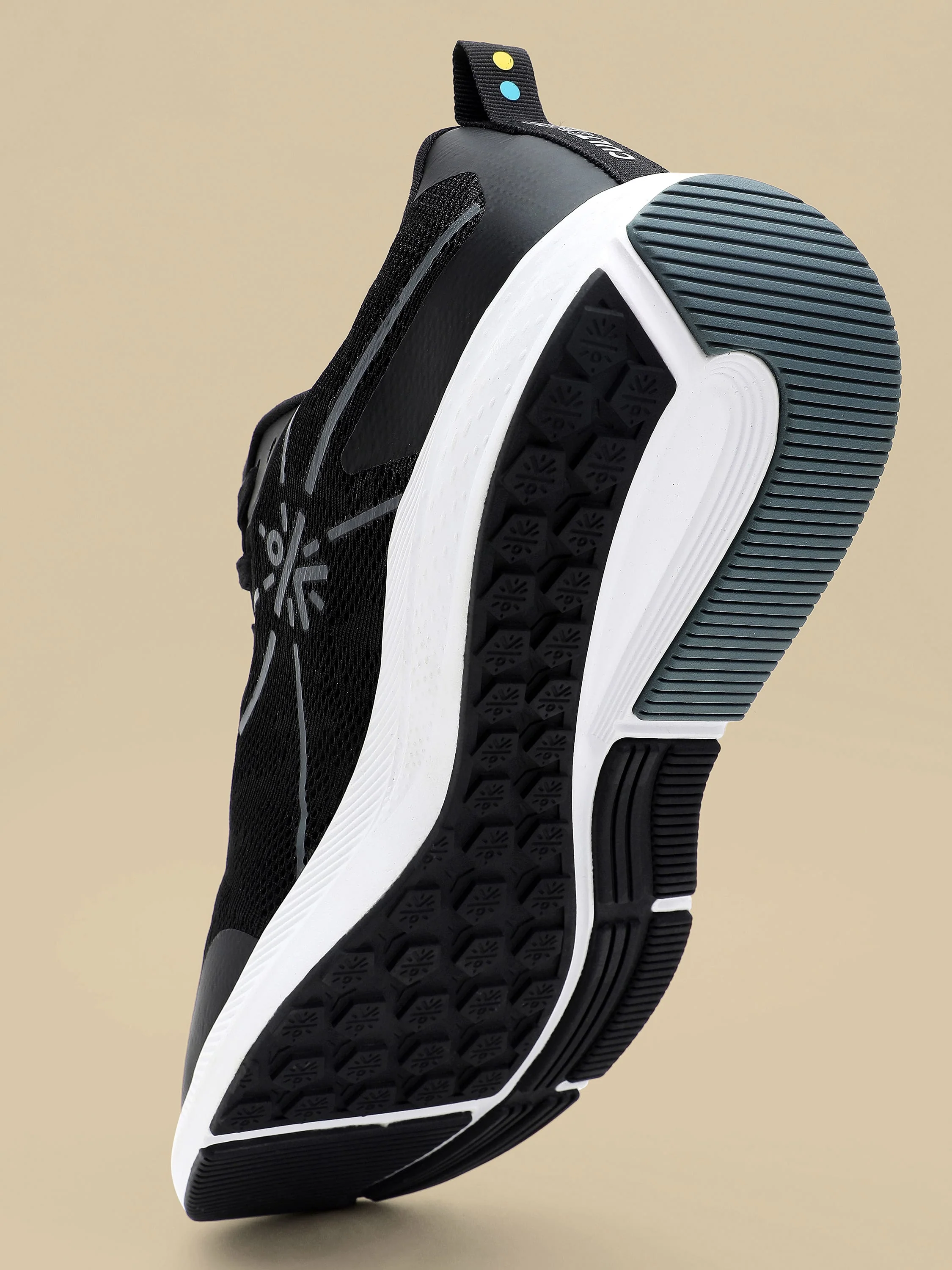 cult Flomo Men Running Shoes - Black - Image 6