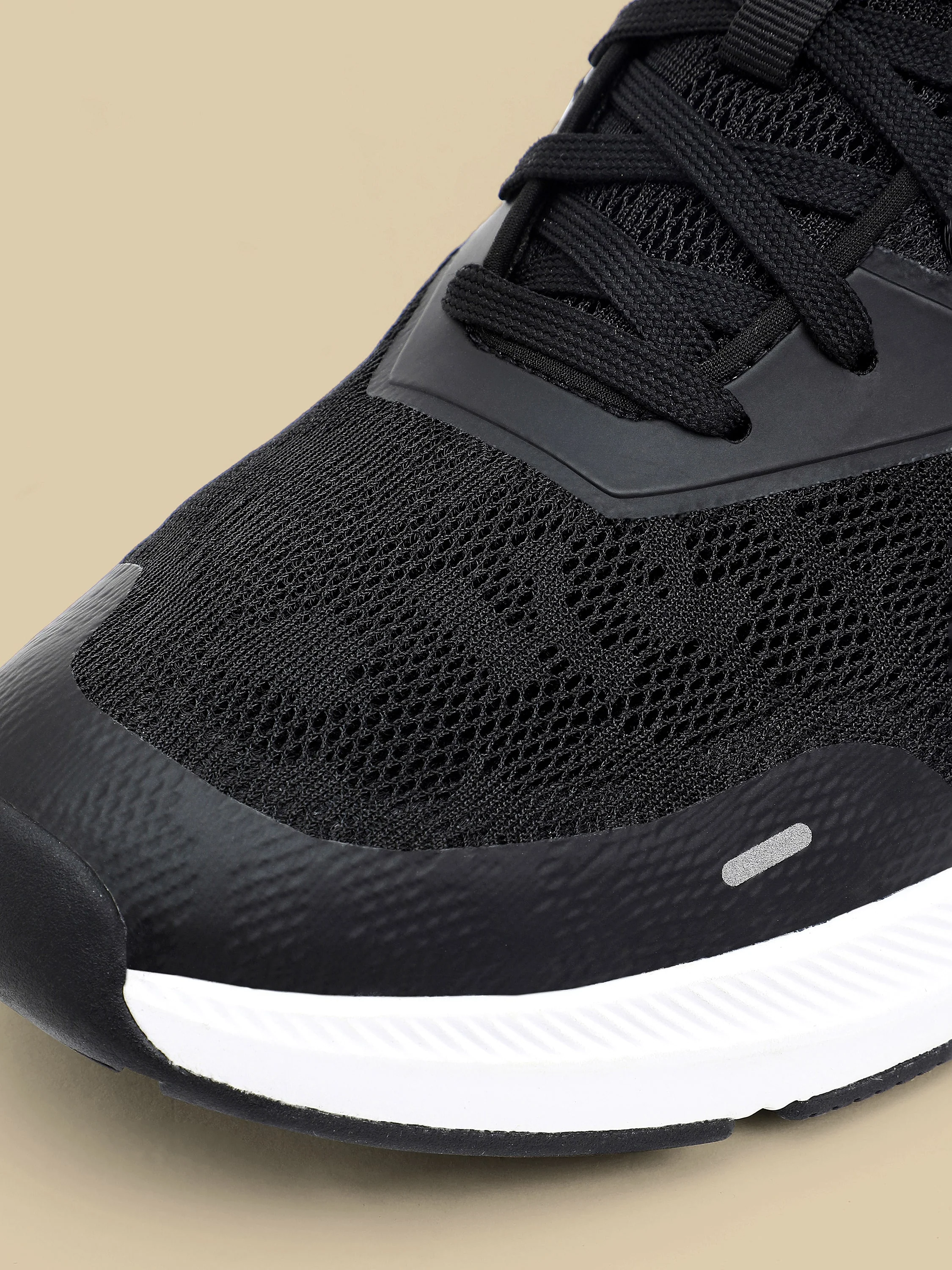 cult Flomo Men Running Shoes - Black - Image 9