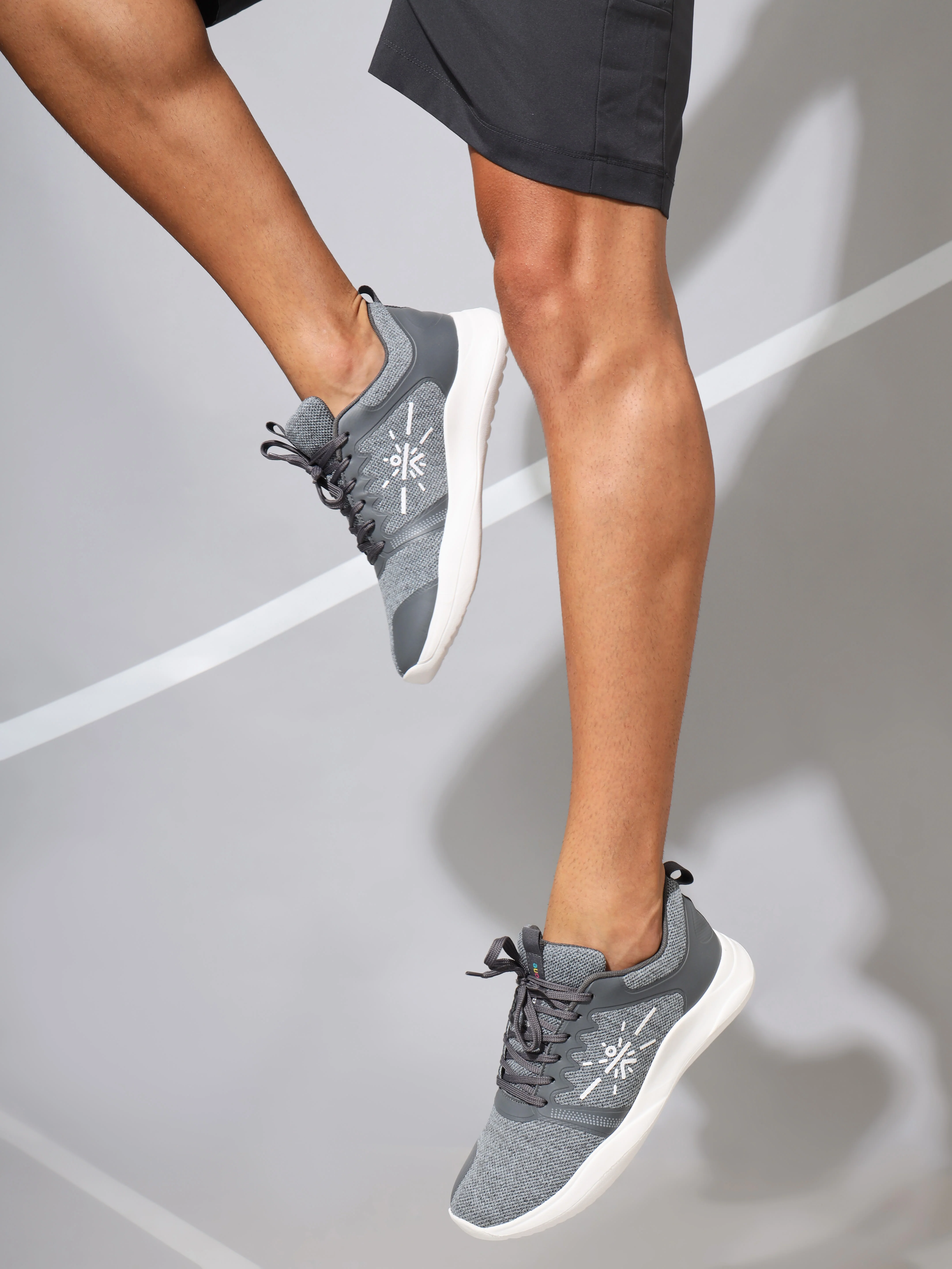 cult Flow Men Running Shoes - Image 2