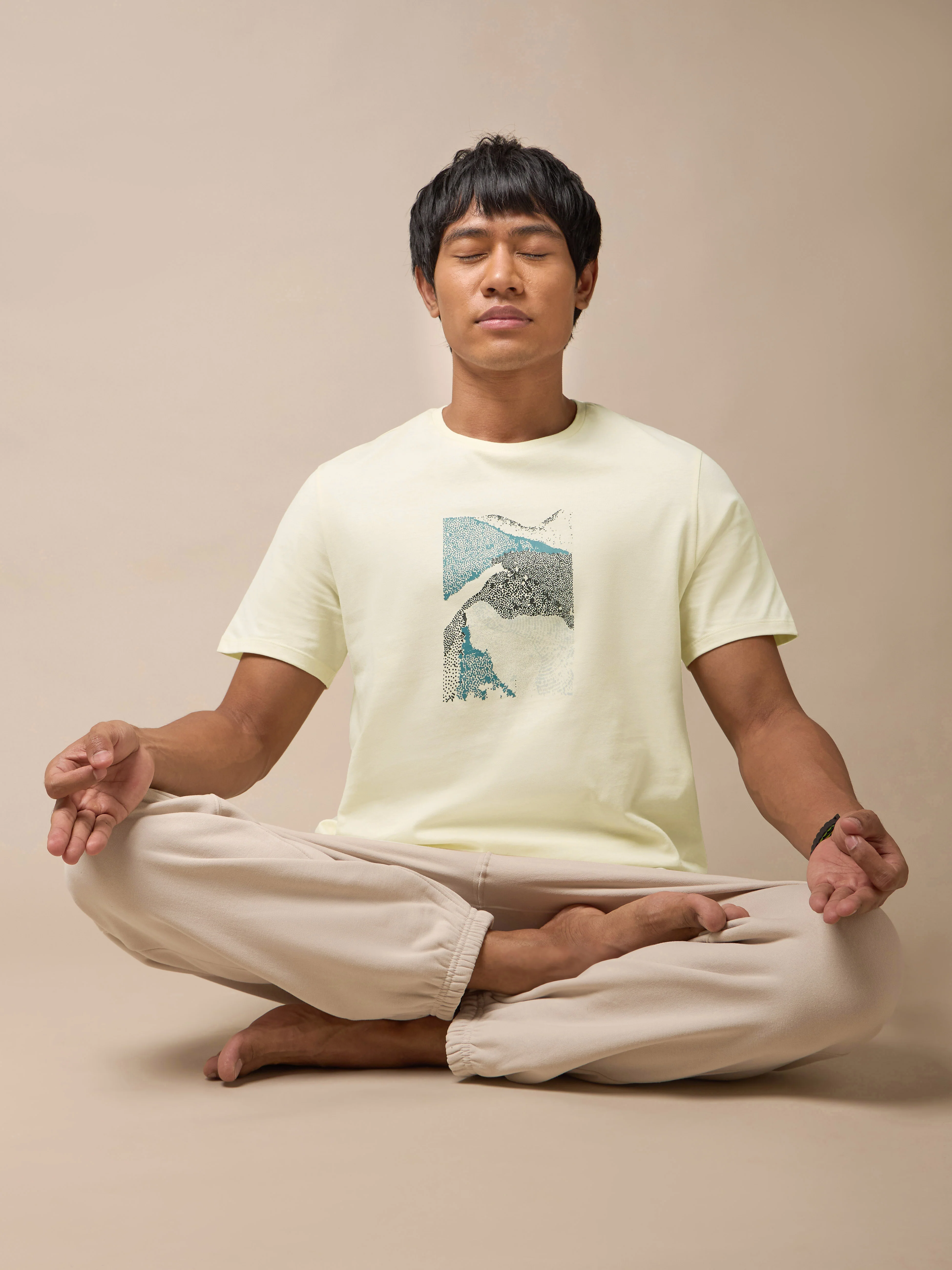 Gravel Print Yoga T-shirt - Image 6
