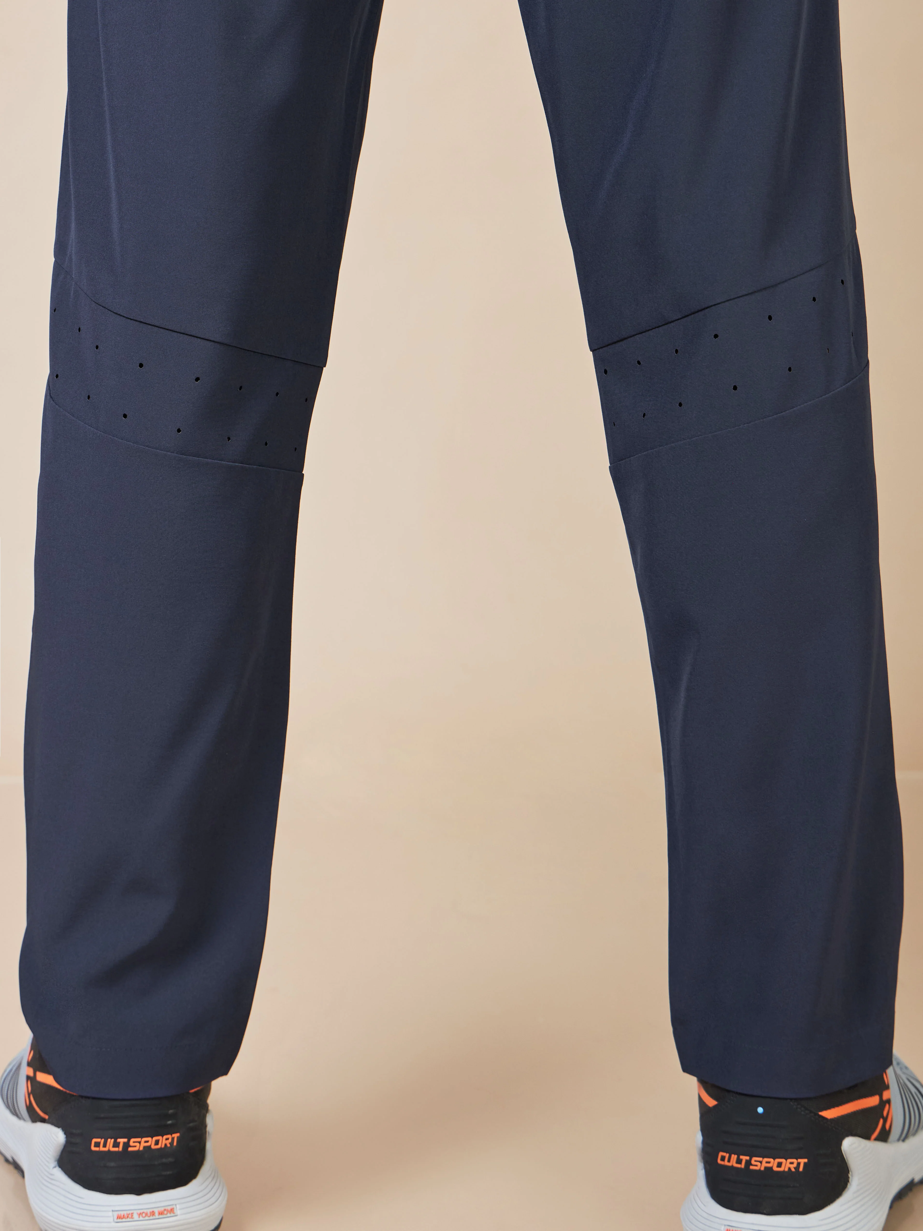 High Flex Performance Training Pants - Image 7