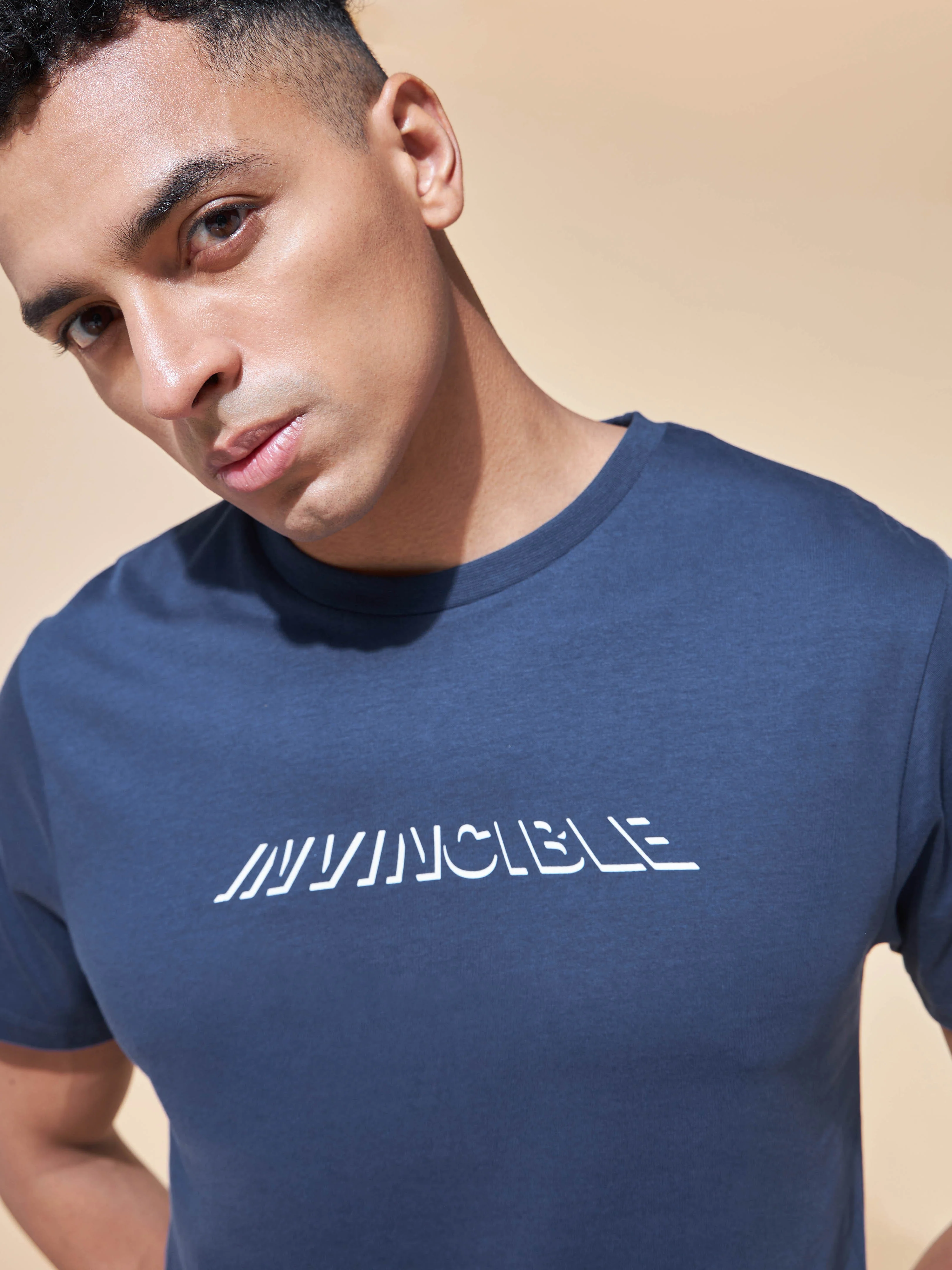 Invincible Shadow Print T-shirt - Image 6