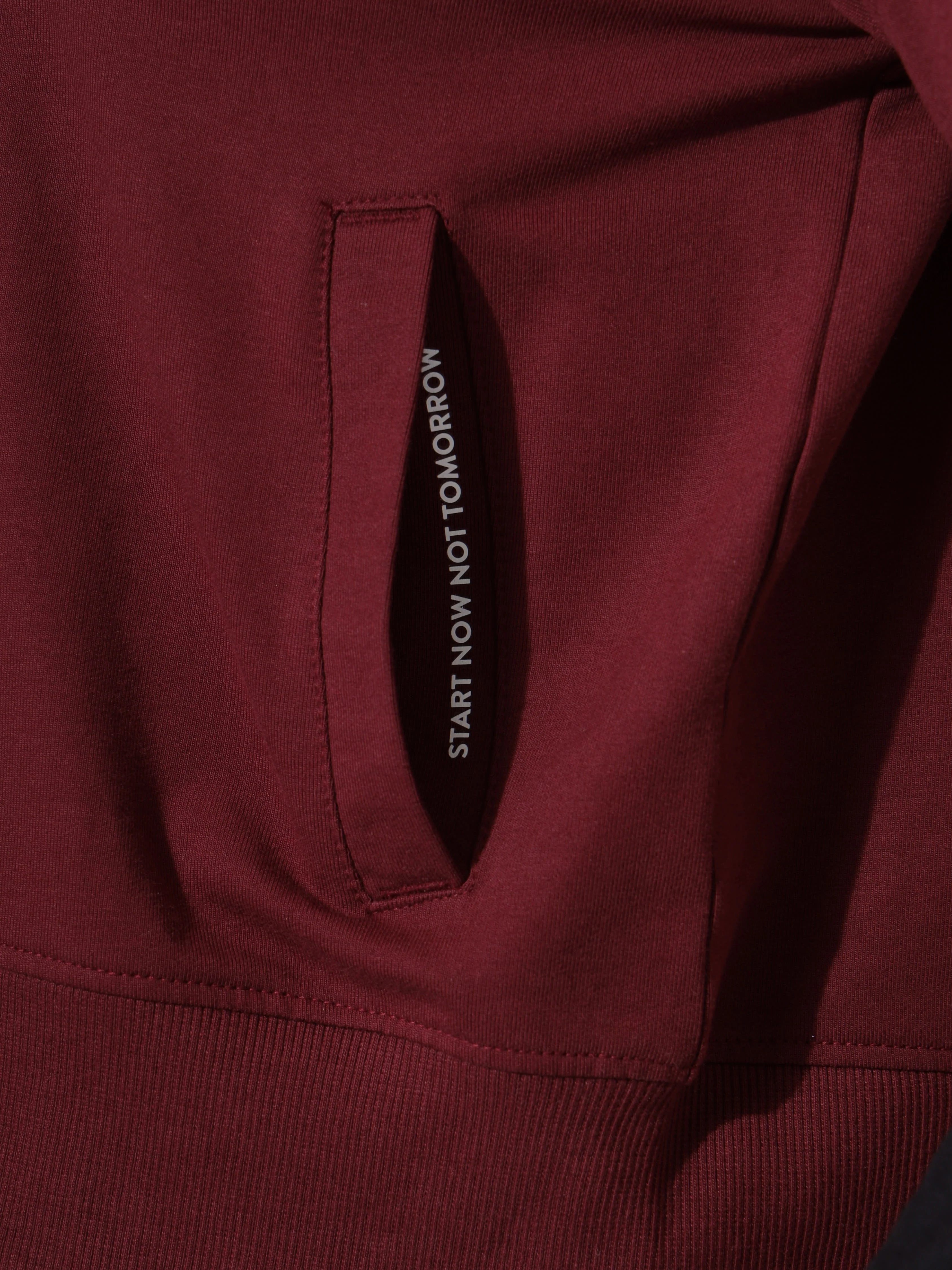 Layr Crop Lifestyle Sweatshirt - Image 8