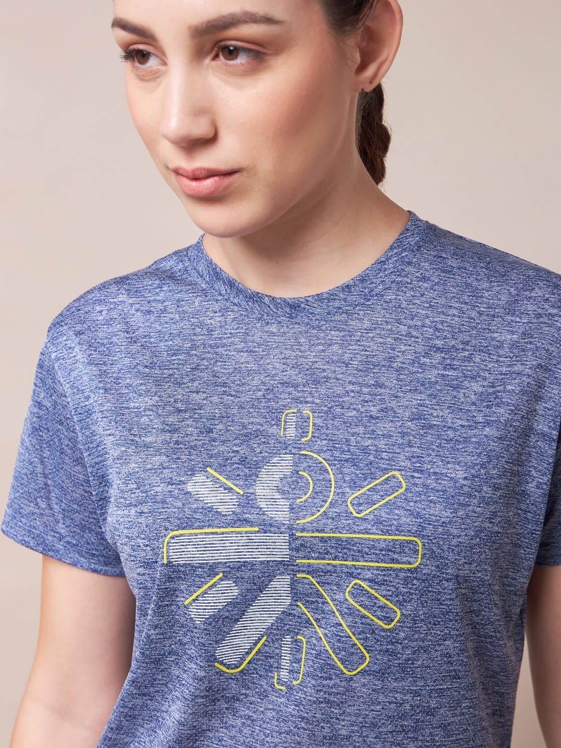 Logo Chest Graphic Workout T-shirt - Image 7