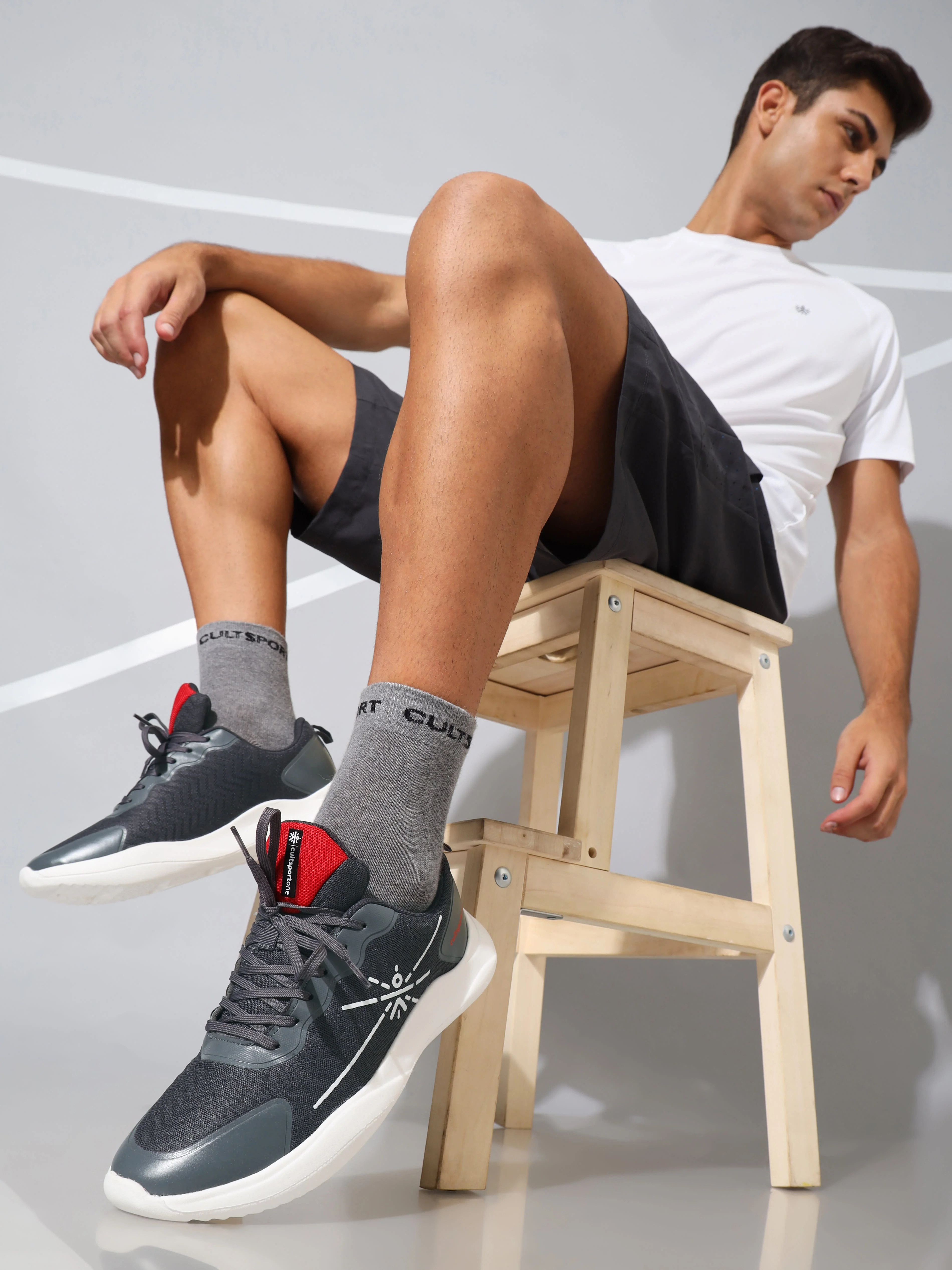 cult Lope Men Running Shoes - Grey/Red - Image 3