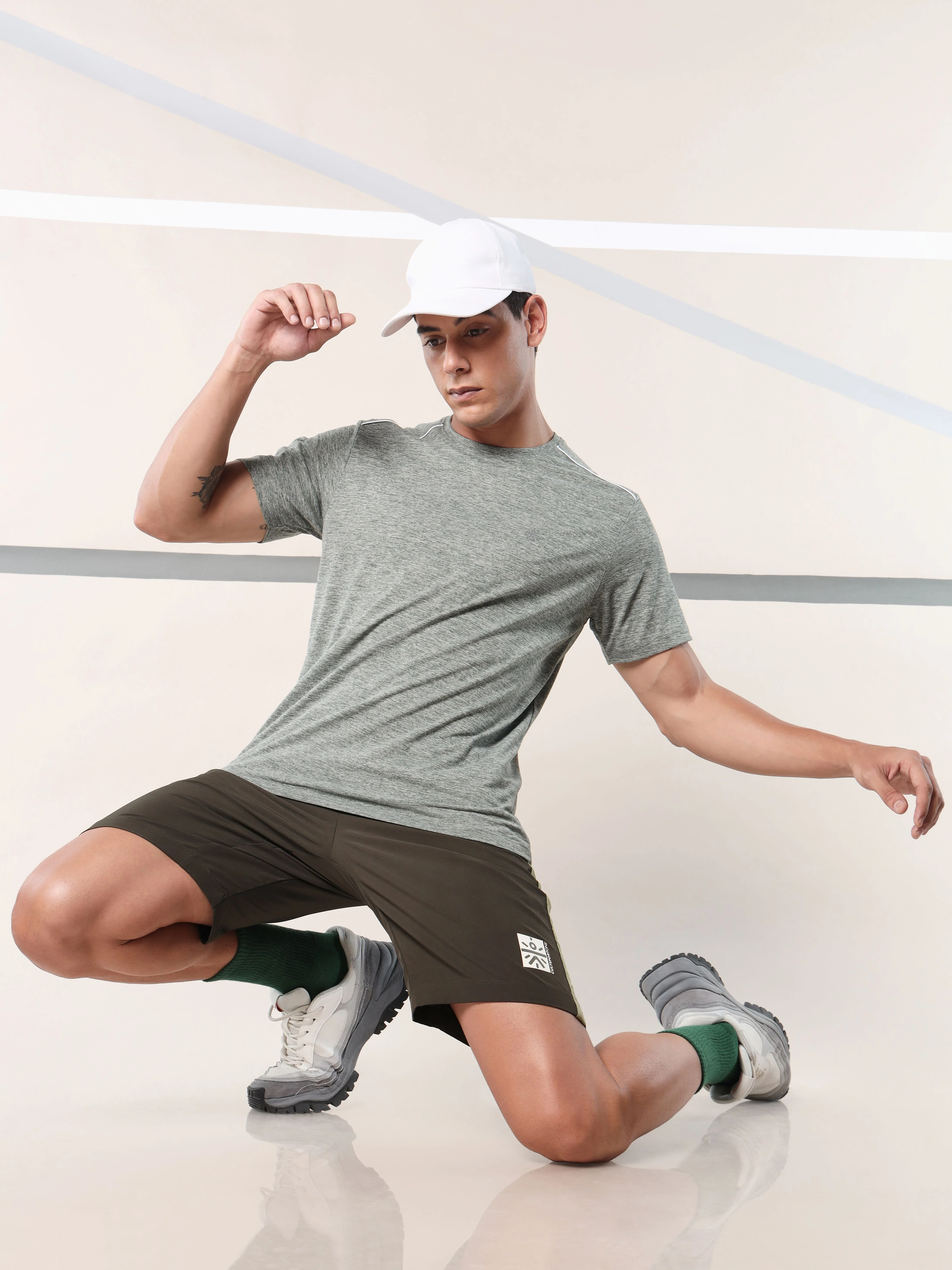 Move All Day Olive Comfortech T-shirt - Image 2