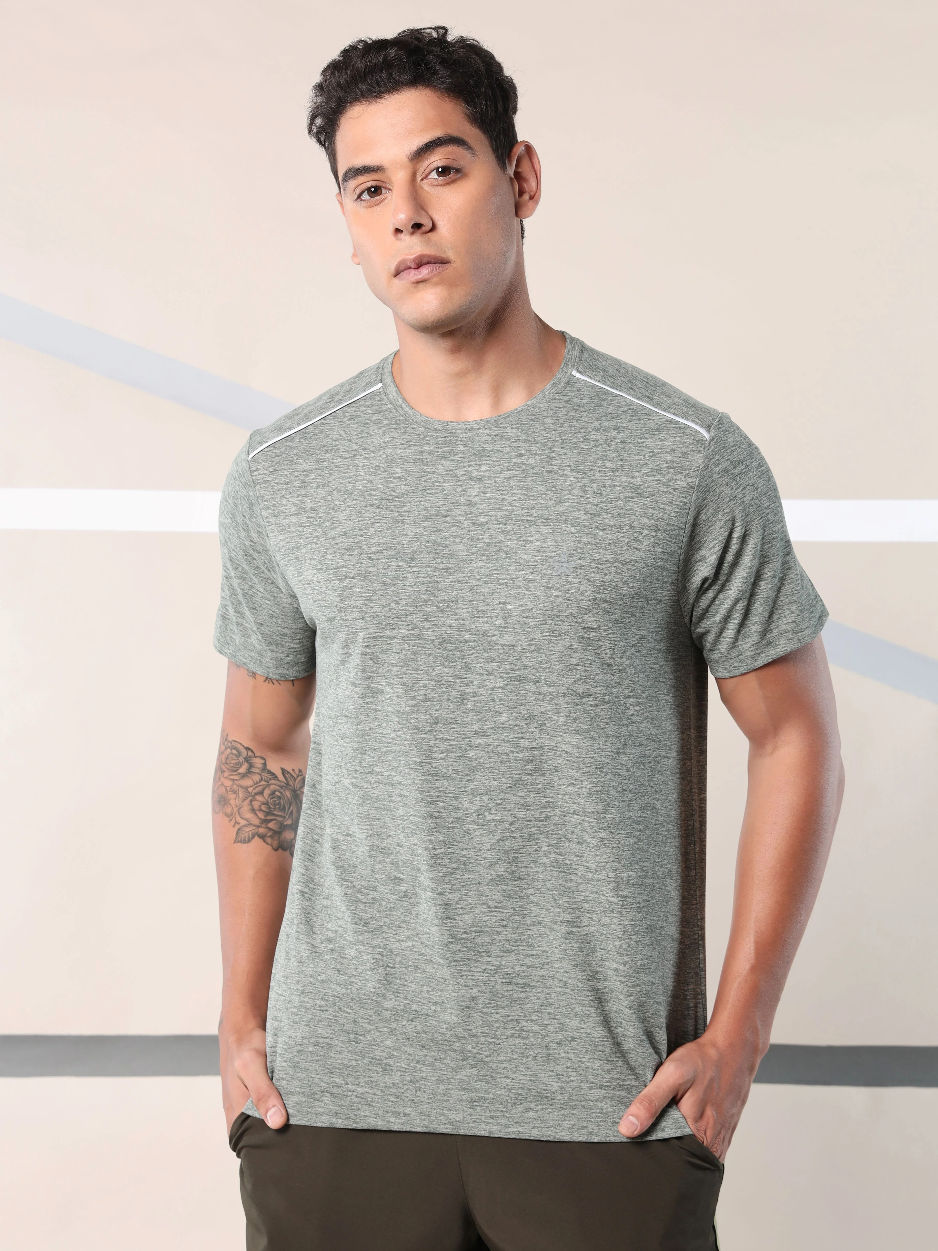 Move All Day Olive Comfortech T-shirt - Image 4