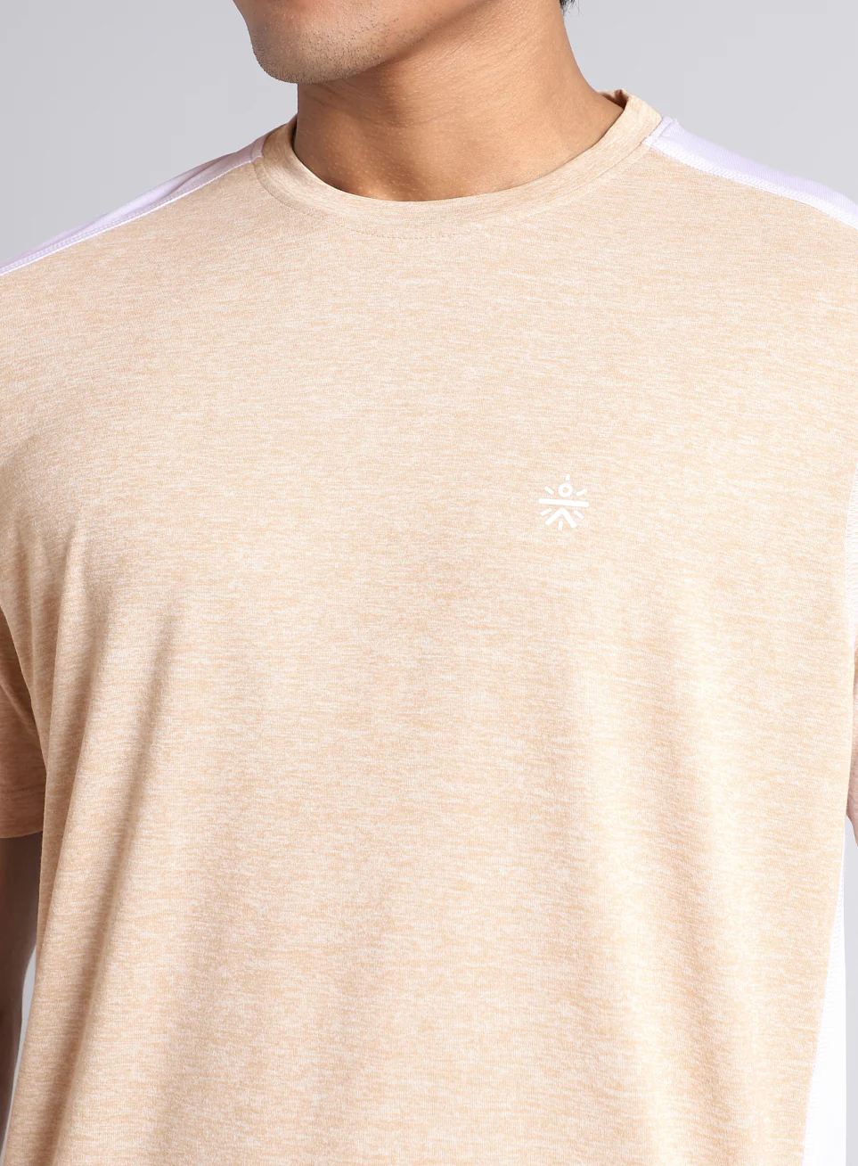 Men's Amp Up Beige Comfortech T-shirt - Image 7