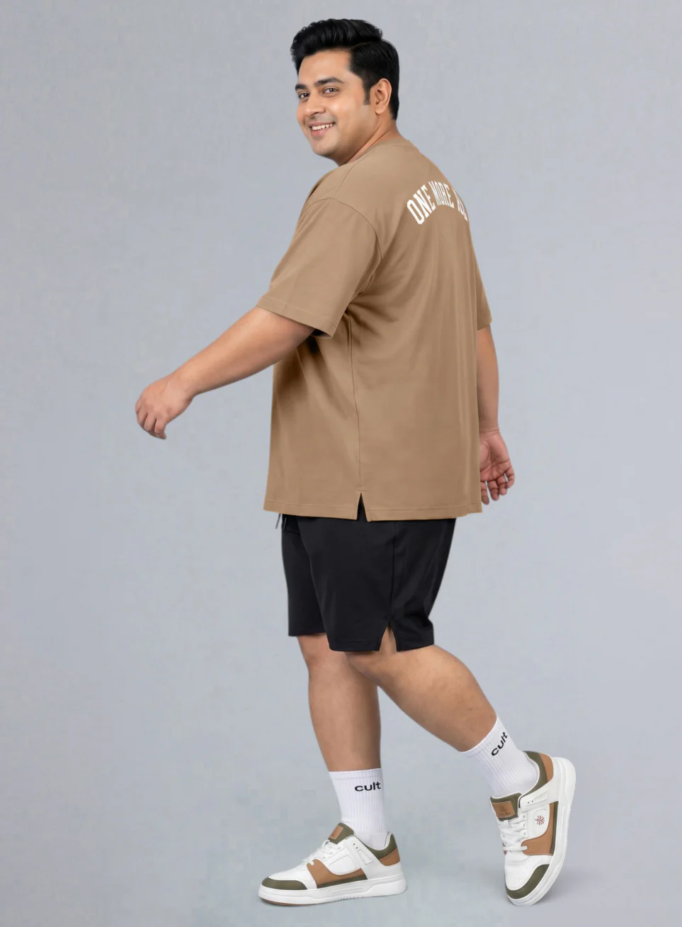 Men's Beige One More Rep Graphic Plus Size Oversized Fit T-shirt - Image 3