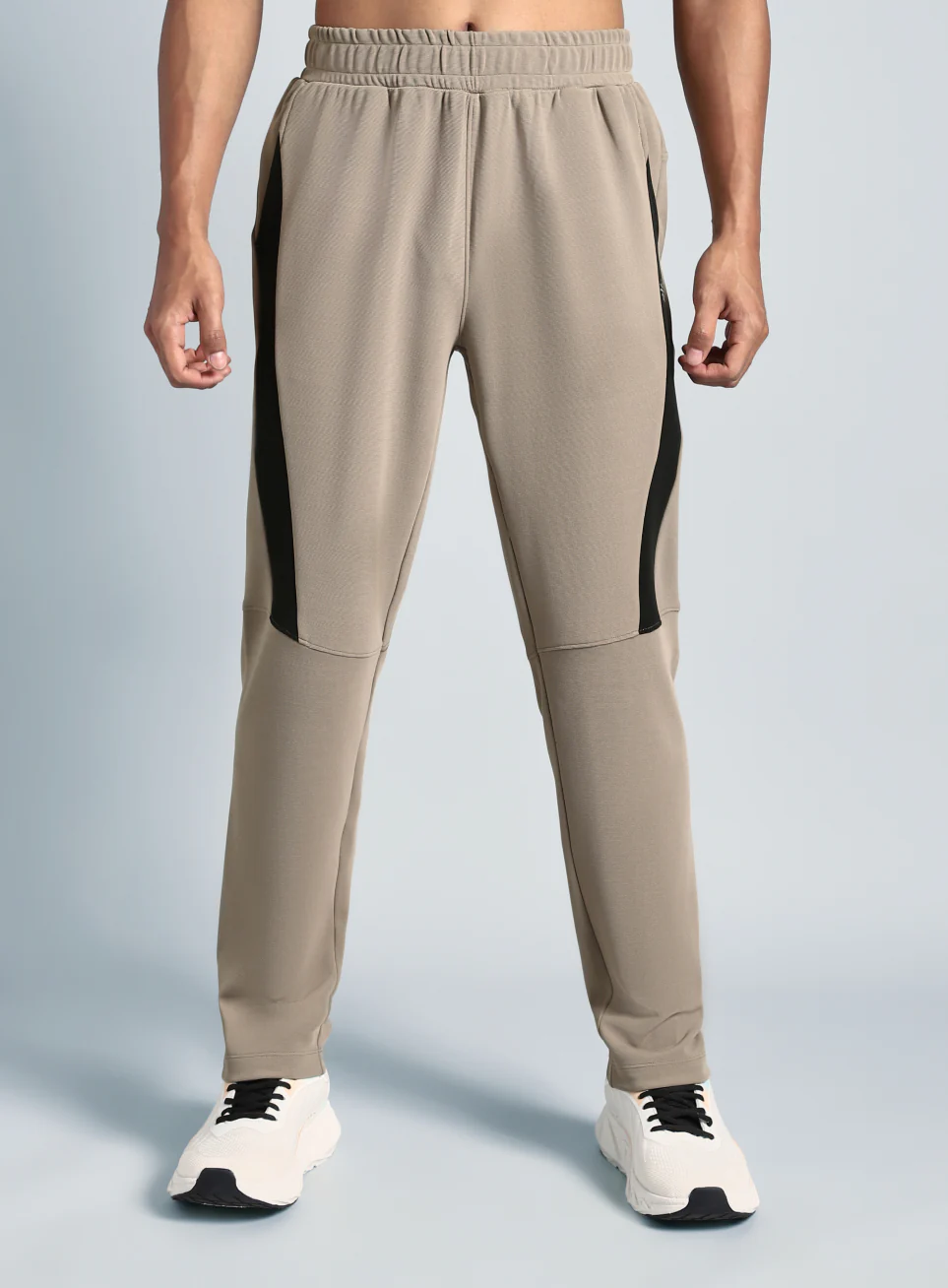 Men's Beige Pace Up Running Trackpants - Image 4