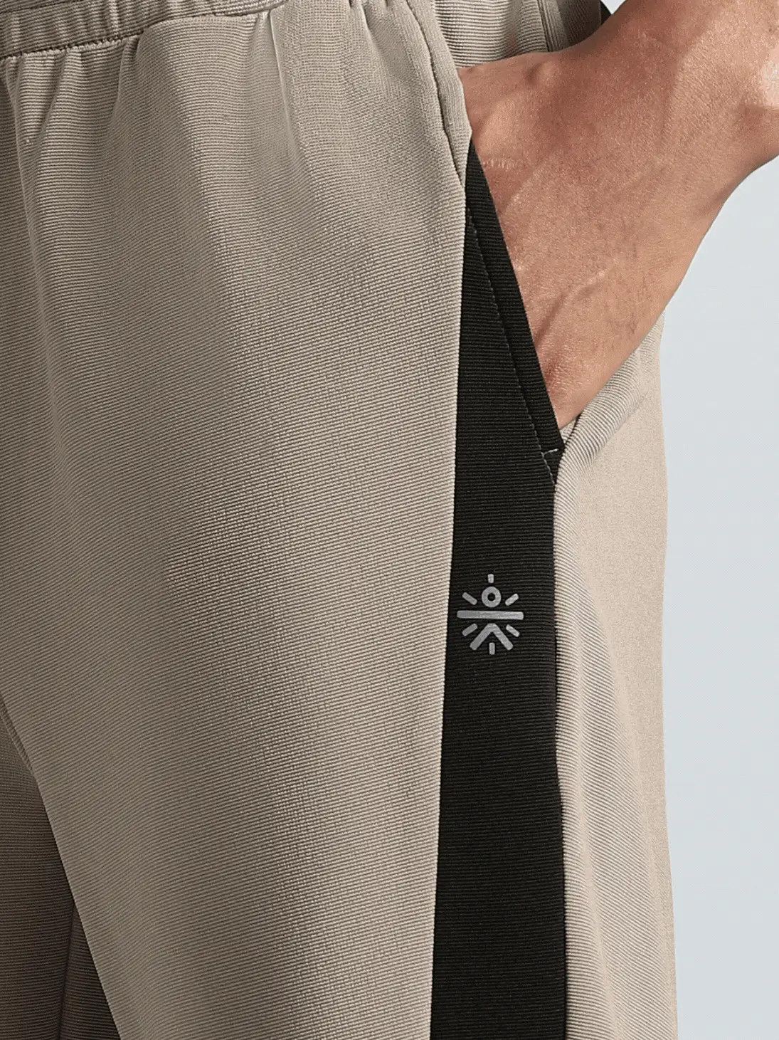 Men's Beige Pace Up Running Trackpants - Image 8