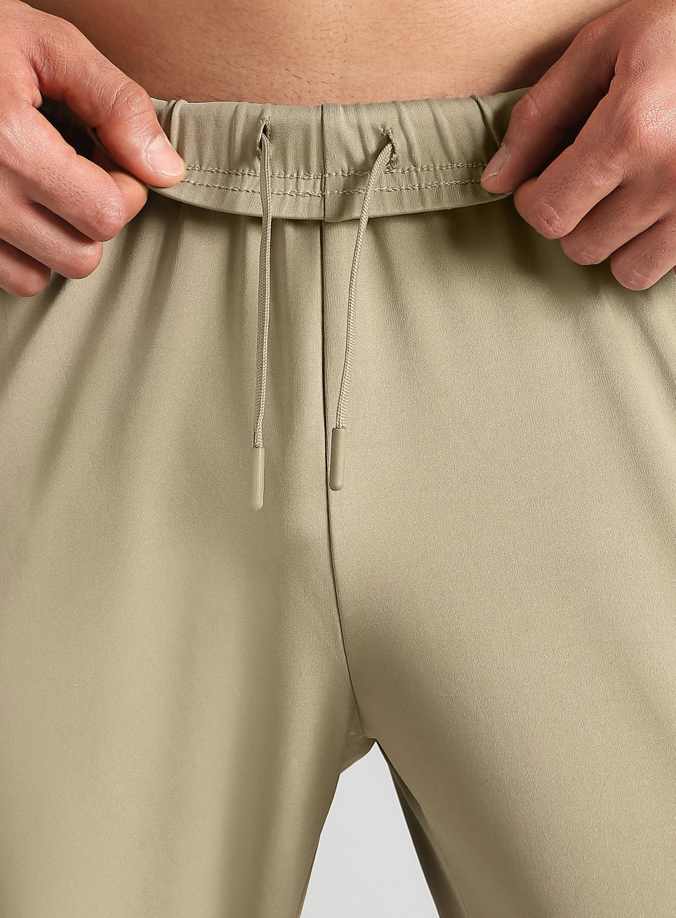 Men's Beige Runner's In Motion Graphic Trackpants - Image 10